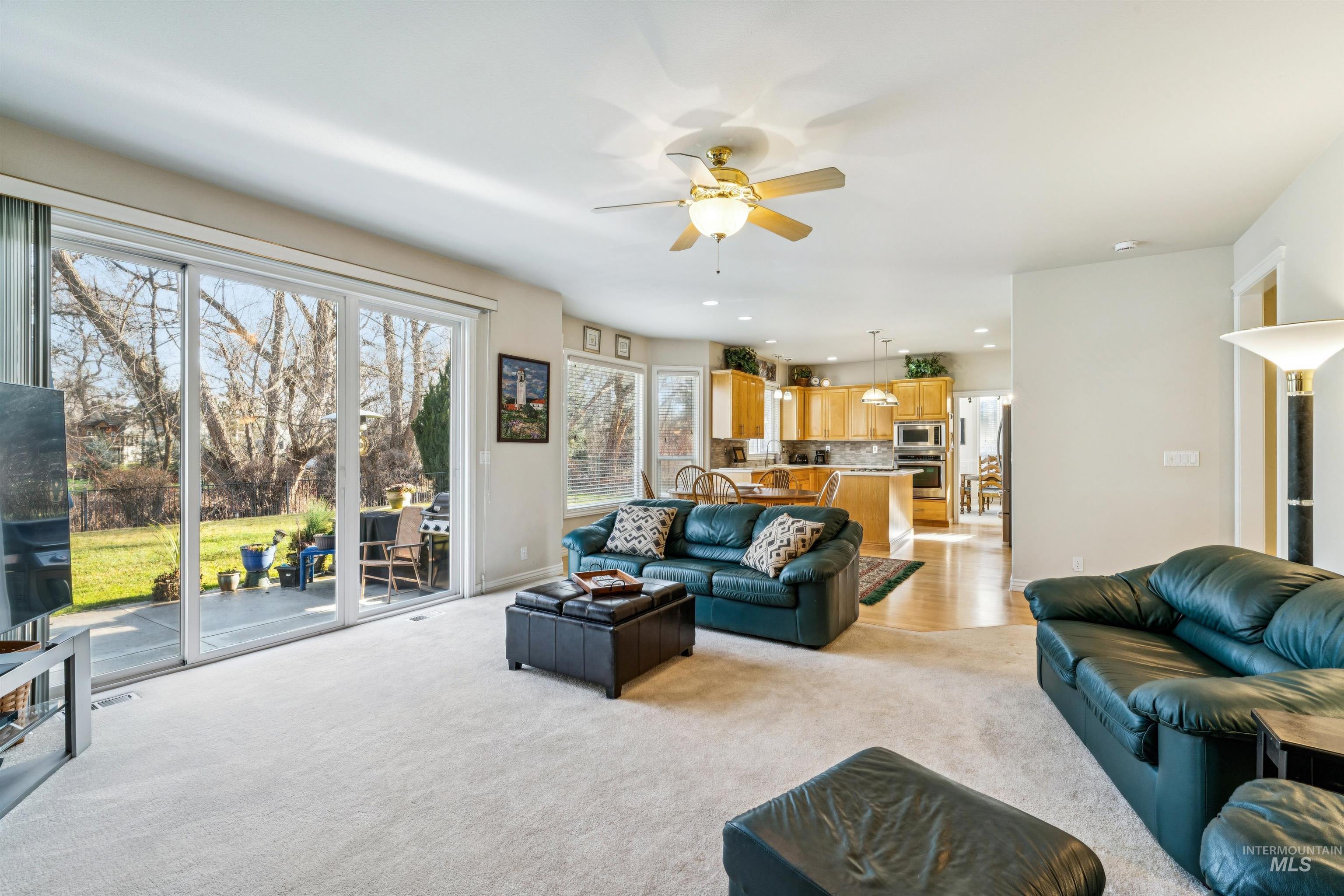 1506 S Willow Lake Place, Eagle, Idaho 83616, 5 Bedrooms, 3 Bathrooms, Residential For Sale, Price $852,500,MLS 98973465