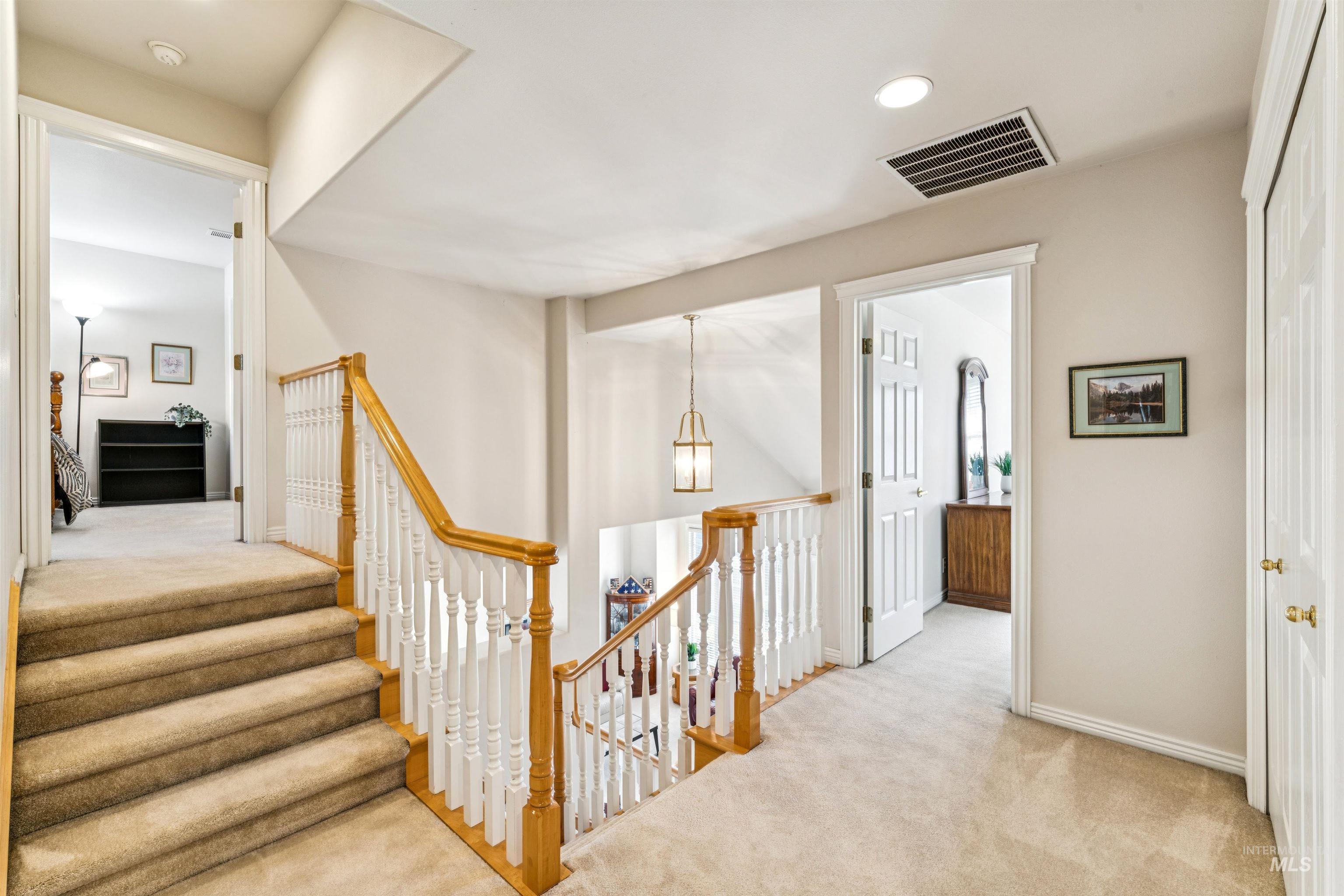 1506 S Willow Lake Place, Eagle, Idaho 83616, 5 Bedrooms, 3 Bathrooms, Residential For Sale, Price $852,500,MLS 98973465