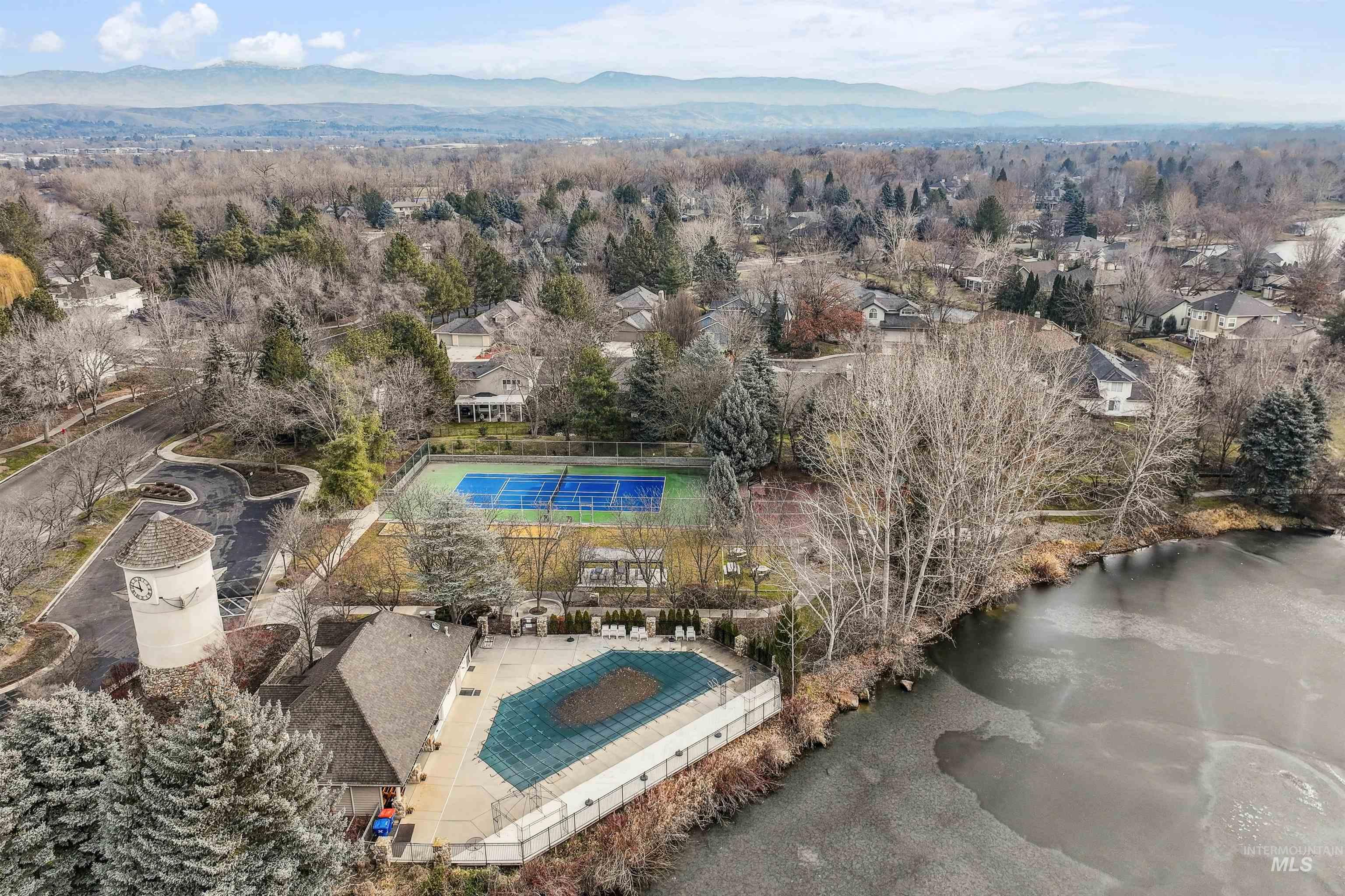 1506 S Willow Lake Place, Eagle, Idaho 83616, 5 Bedrooms, 3 Bathrooms, Residential For Sale, Price $852,500,MLS 98973465