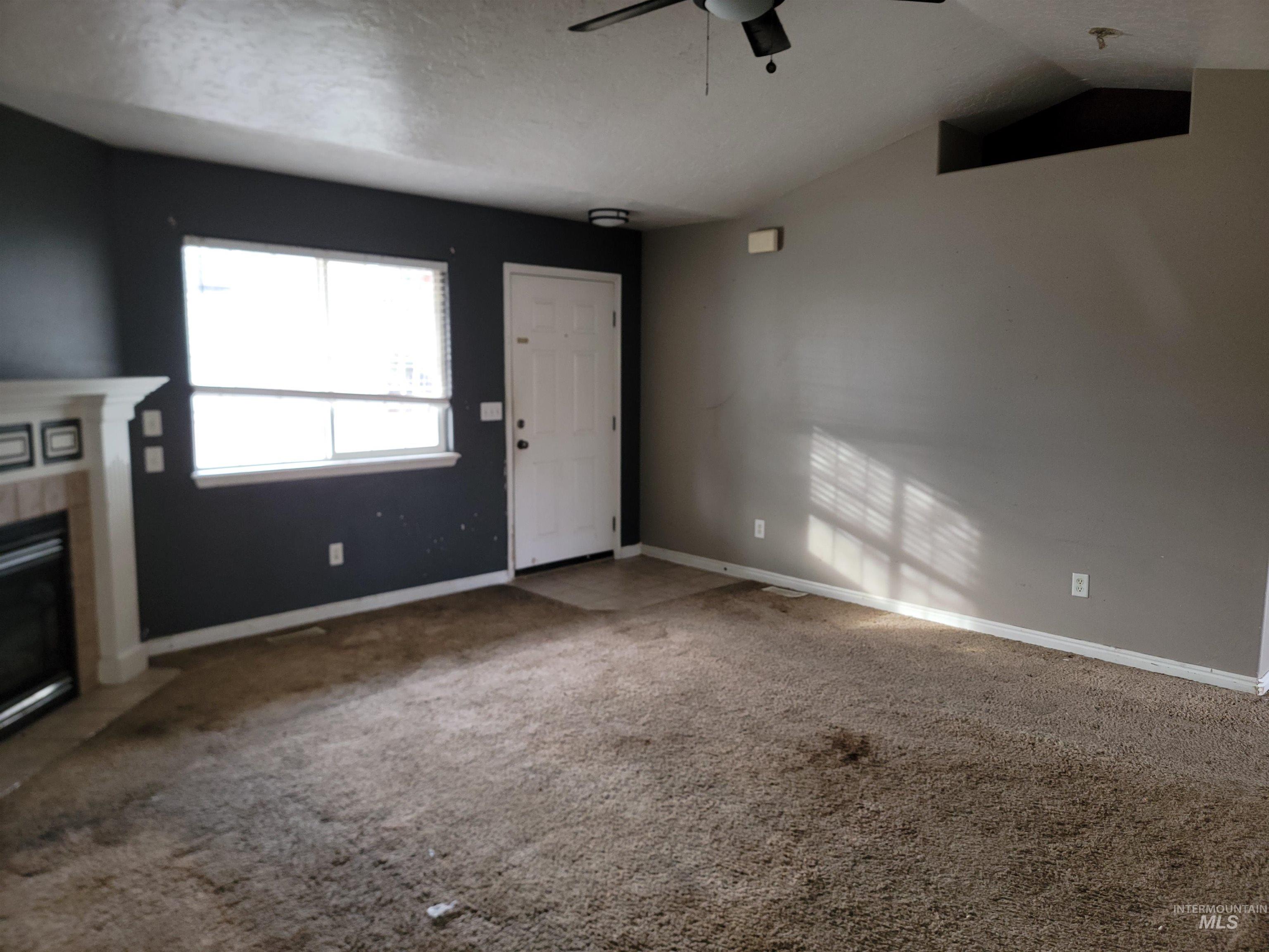 1324 -1328 N Flamingo Ct, Nampa, Idaho 83651-2037, 3 Bedrooms, 2 Bathrooms, Residential Income For Sale, Price $349,000,MLS 98973467