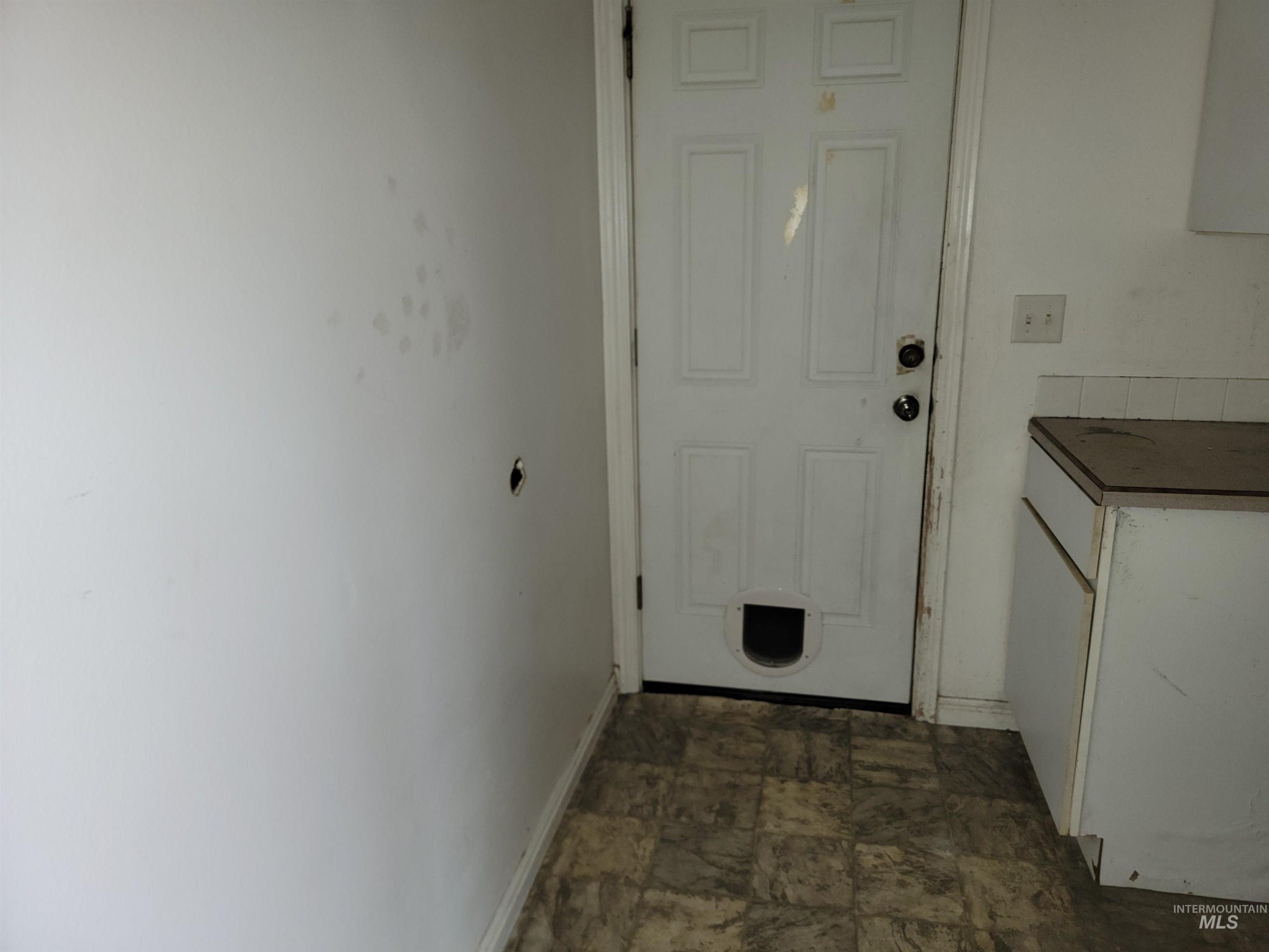 1324 -1328 N Flamingo Ct, Nampa, Idaho 83651-2037, 3 Bedrooms, 2 Bathrooms, Residential Income For Sale, Price $349,000,MLS 98973467