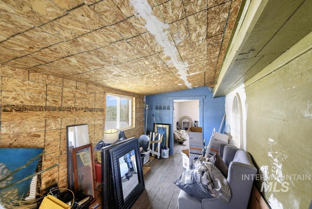 321 6th Ave W, Jerome, Idaho 83338, 2 Bedrooms, 2 Bathrooms, Residential For Sale, Price $310,000,MLS 98973468