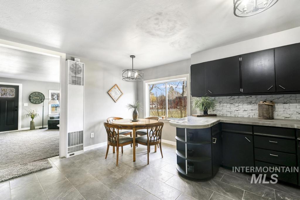 321 6th Ave W, Jerome, Idaho 83338, 2 Bedrooms, 2 Bathrooms, Residential For Sale, Price $310,000,MLS 98973468