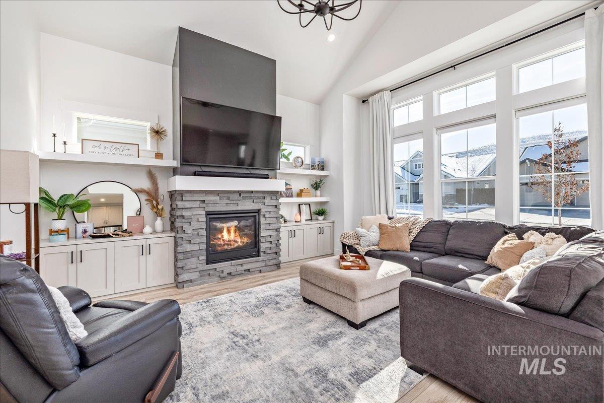 3212 W. Antelope View Dr., Boise, Idaho 83714, 3 Bedrooms, 2.5 Bathrooms, Residential For Sale, Price $715,000,MLS 98973469