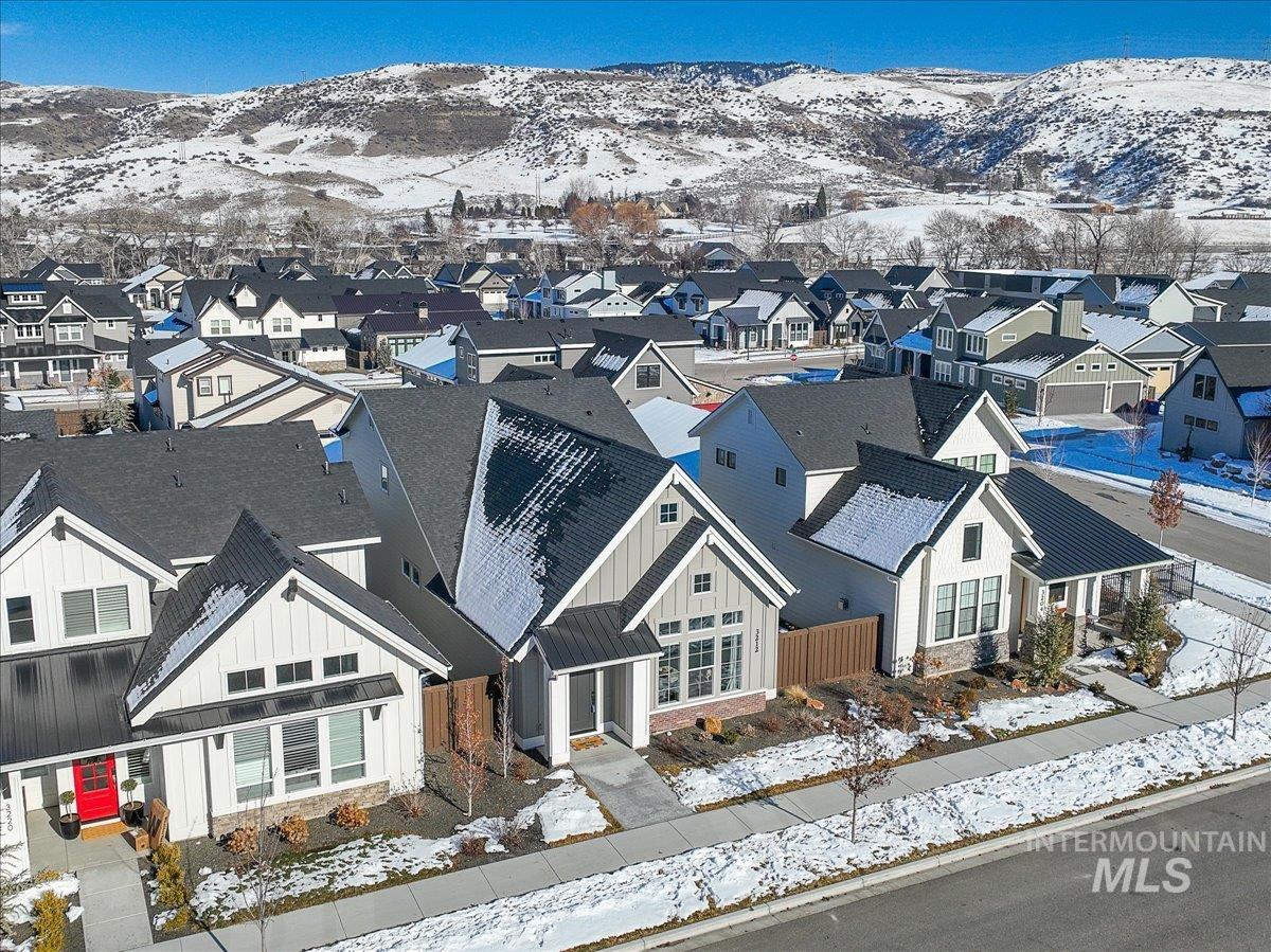 3212 W. Antelope View Dr., Boise, Idaho 83714, 3 Bedrooms, 2.5 Bathrooms, Residential For Sale, Price $715,000,MLS 98973469