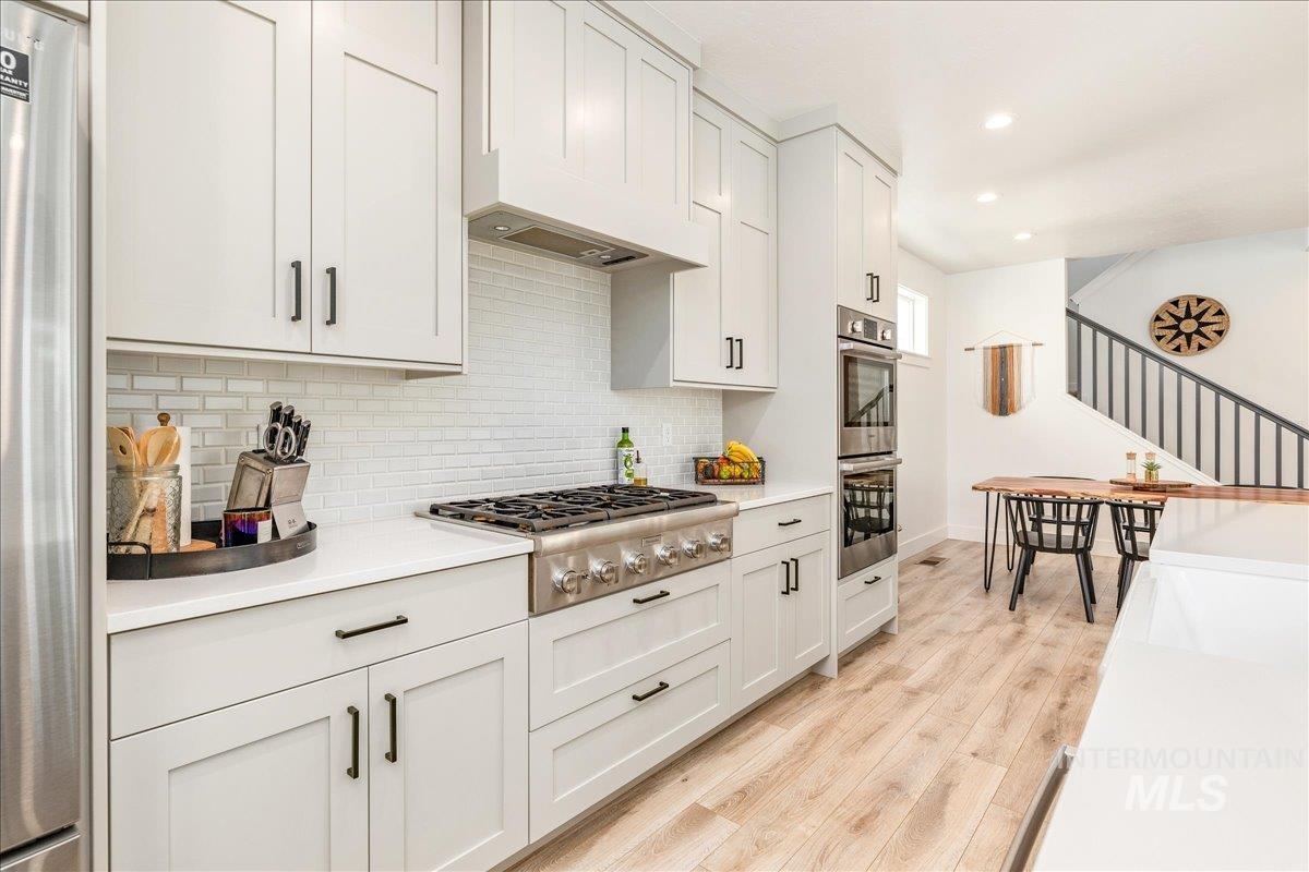 3212 W. Antelope View Dr., Boise, Idaho 83714, 3 Bedrooms, 2.5 Bathrooms, Residential For Sale, Price $715,000,MLS 98973469