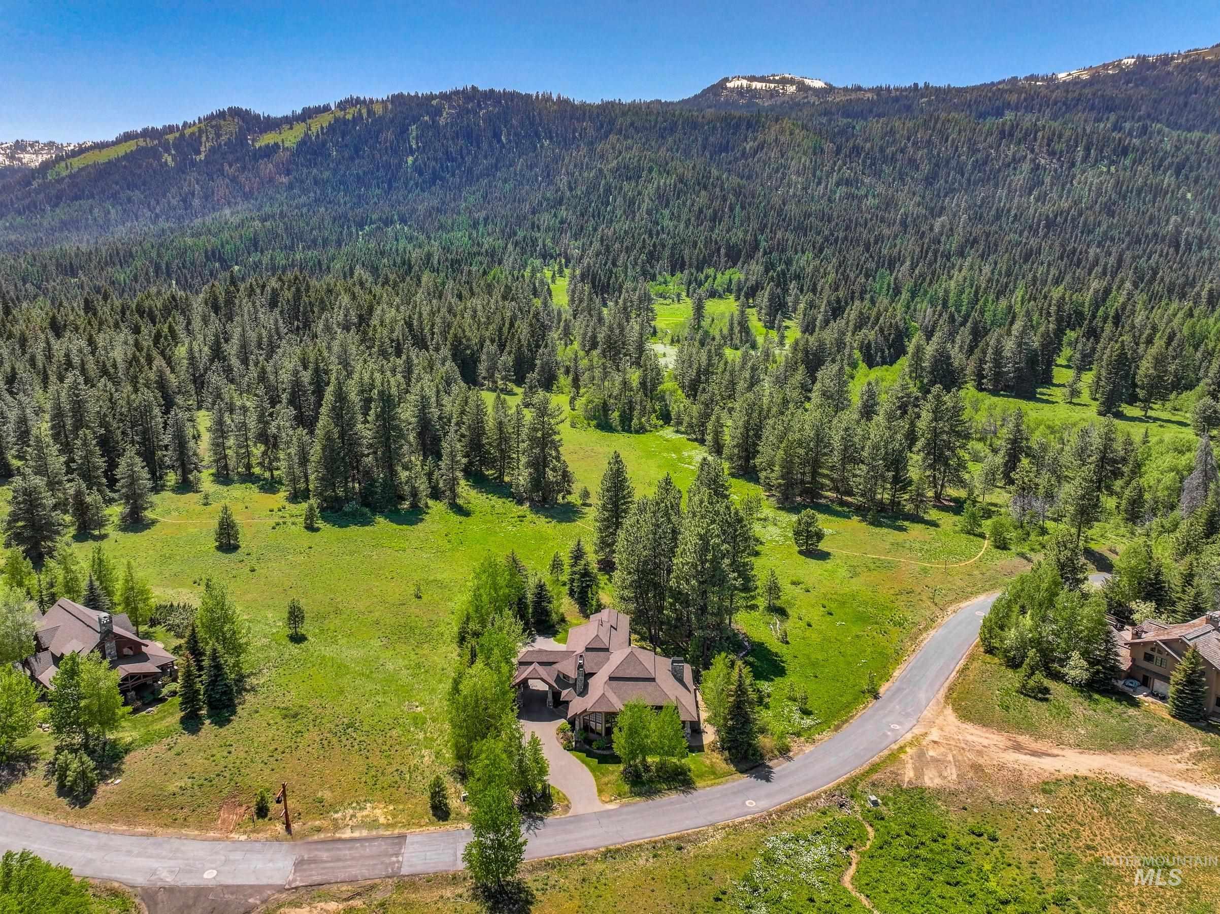791 Discovery Drive, Donnelly, Idaho 83615, 4 Bedrooms, 3.5 Bathrooms, Residential For Sale, Price $2,900,000,MLS 98973471