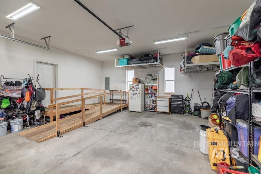 705 Rachel, Troy, Idaho 83871, 6 Bedrooms, 4 Bathrooms, Residential For Sale, Price $599,000,MLS 98973476