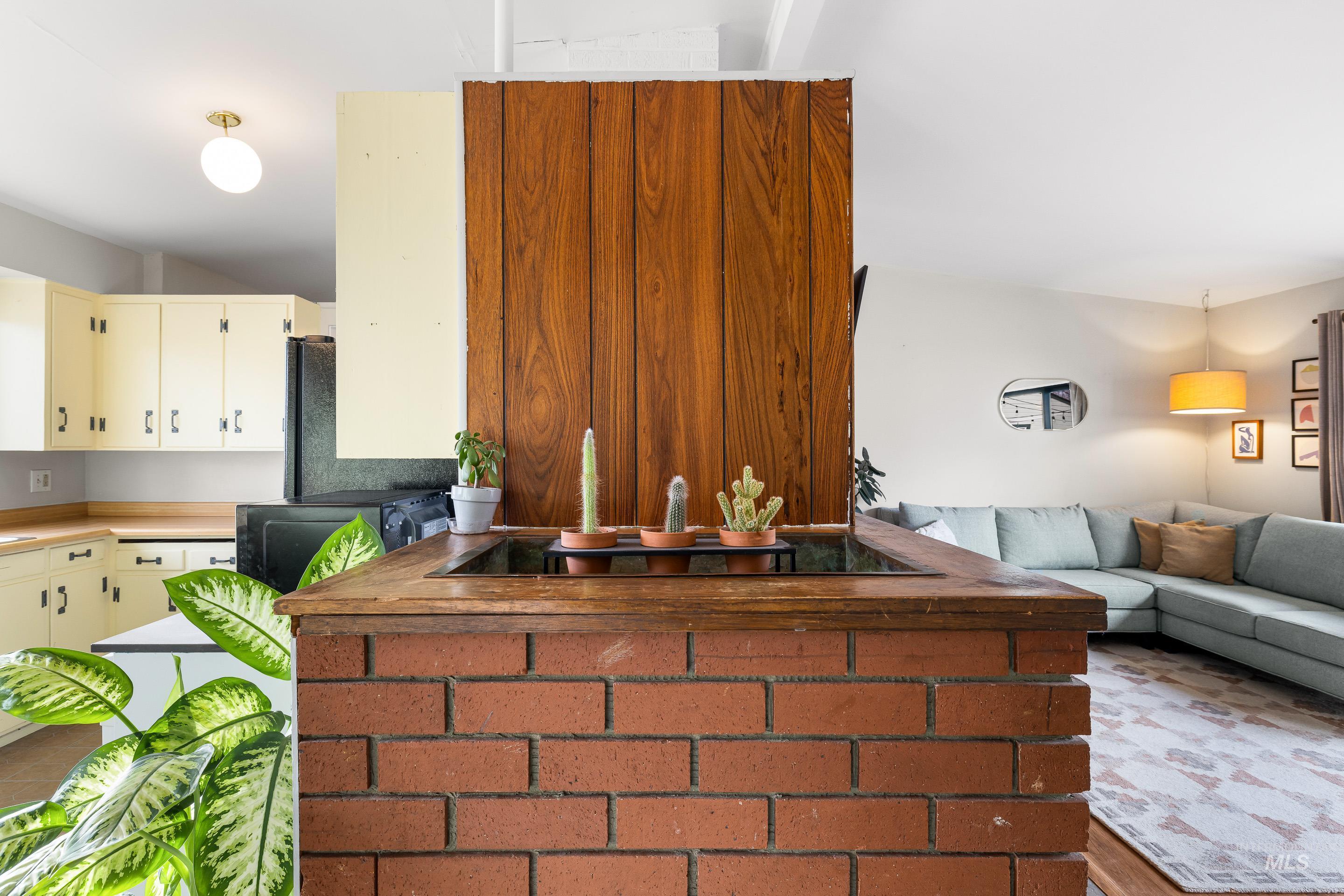 2824 W Kathryn St, Boise, Idaho 83705, 3 Bedrooms, 1 Bathroom, Residential For Sale, Price $360,000,MLS 98973477