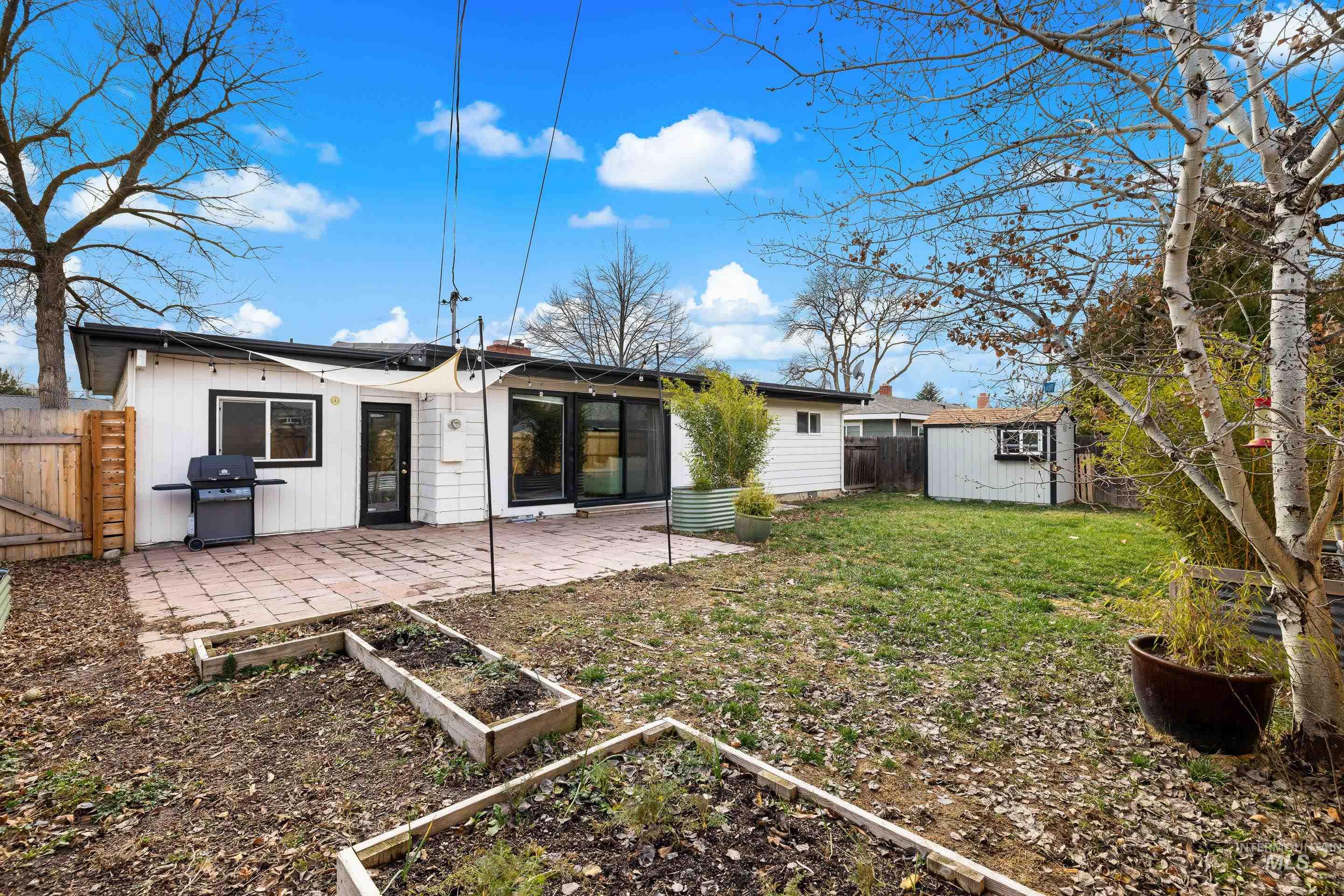 2824 W Kathryn St, Boise, Idaho 83705, 3 Bedrooms, 1 Bathroom, Residential For Sale, Price $360,000,MLS 98973477