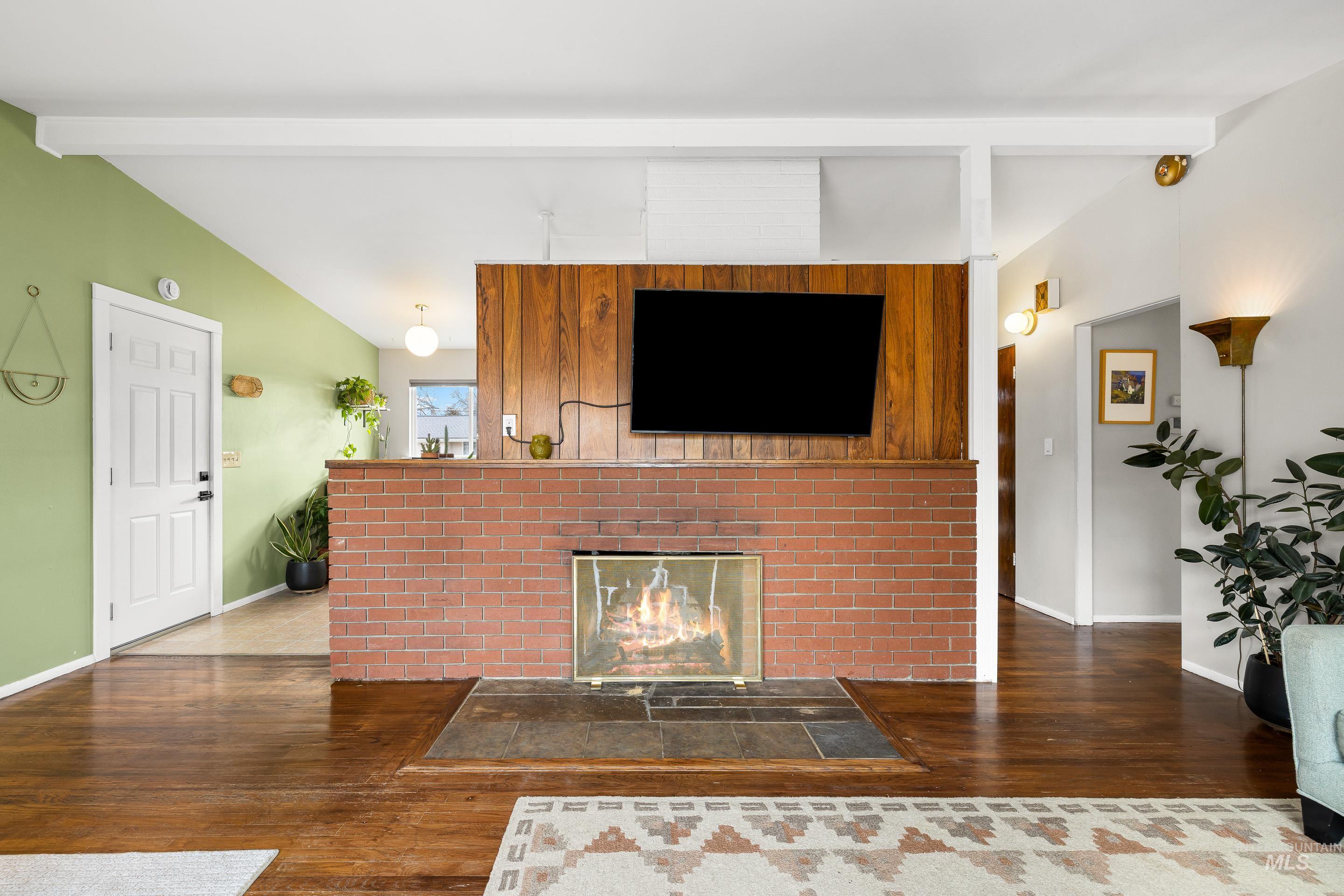 2824 W Kathryn St, Boise, Idaho 83705, 3 Bedrooms, 1 Bathroom, Residential For Sale, Price $360,000,MLS 98973477