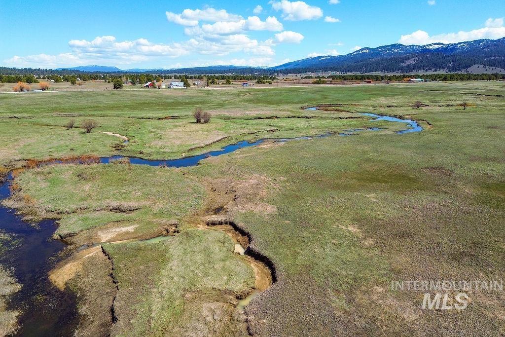10130 Round Valley Rd, Cascade, Idaho 83611, Land For Sale, Price $525,000,MLS 98973478