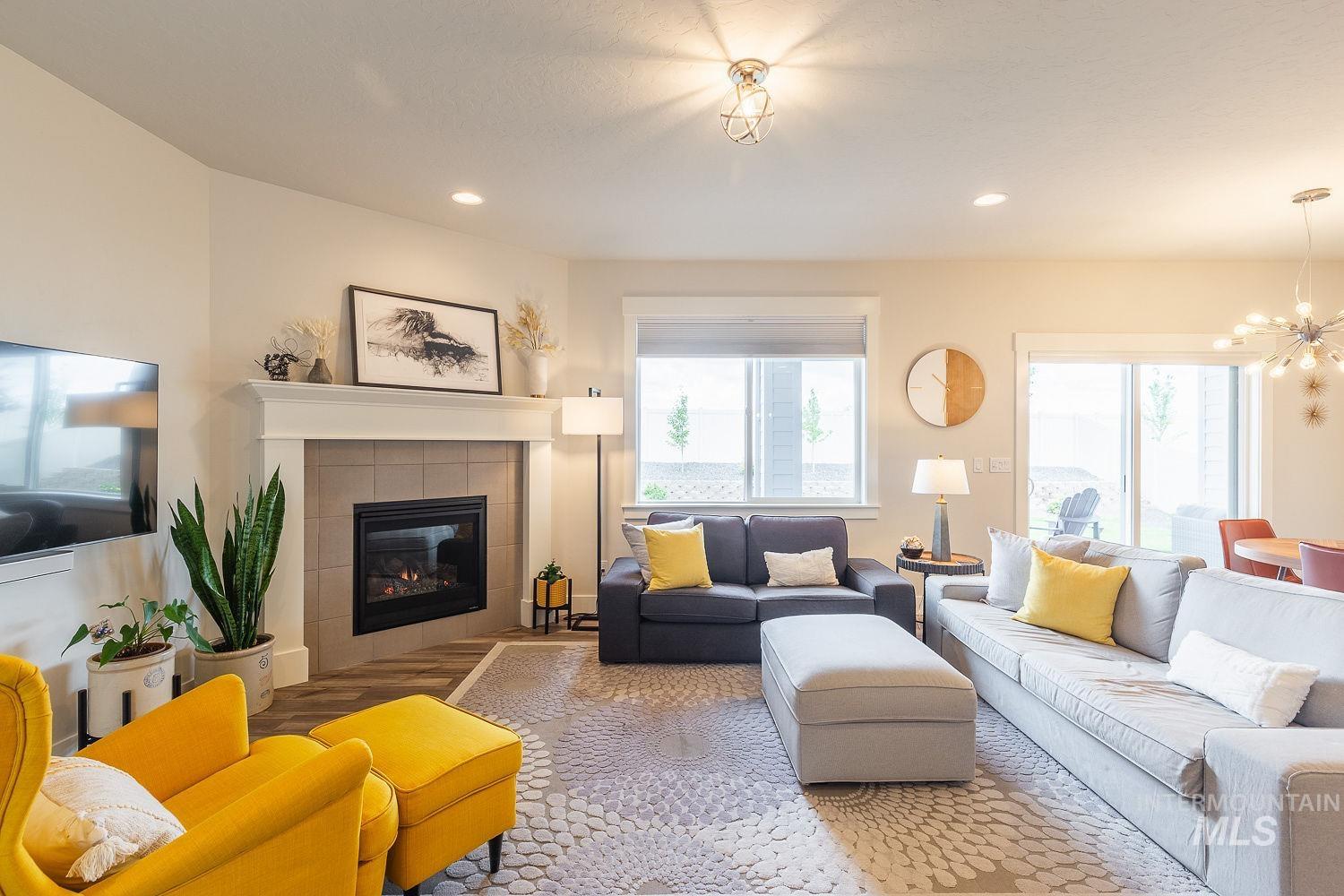 12959 S Nuova Way, Nampa, Idaho 83686, 3 Bedrooms, 2 Bathrooms, Residential For Sale, Price $475,000,MLS 98973480