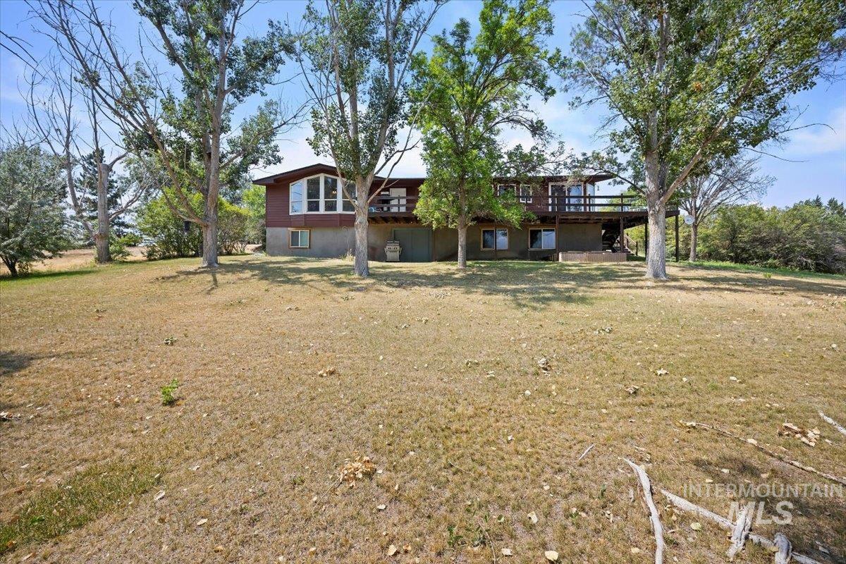 4806 Salmon Creek Dr, Buhl, Idaho 83316-0000, 4 Bedrooms, 2.5 Bathrooms, Residential For Sale, Price $680,000,MLS 98973482