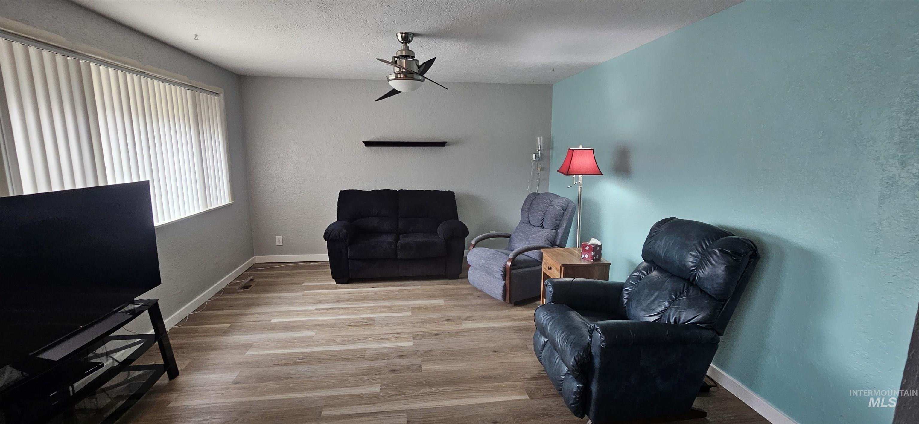 595 S Pond St, Boise, Idaho 83705, 3 Bedrooms, 2 Bathrooms, Residential For Sale, Price $369,900,MLS 98973483