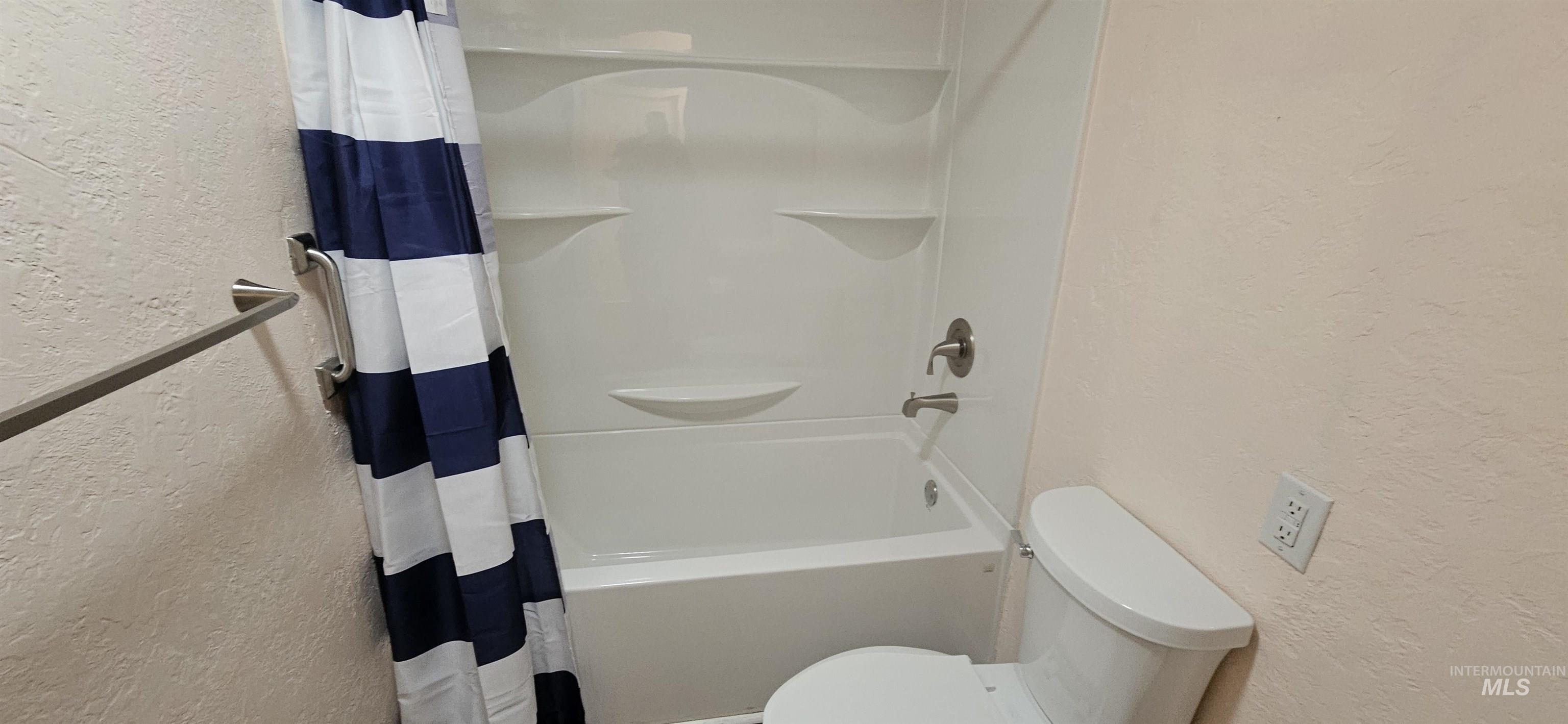 595 S Pond St, Boise, Idaho 83705, 3 Bedrooms, 2 Bathrooms, Residential For Sale, Price $369,900,MLS 98973483