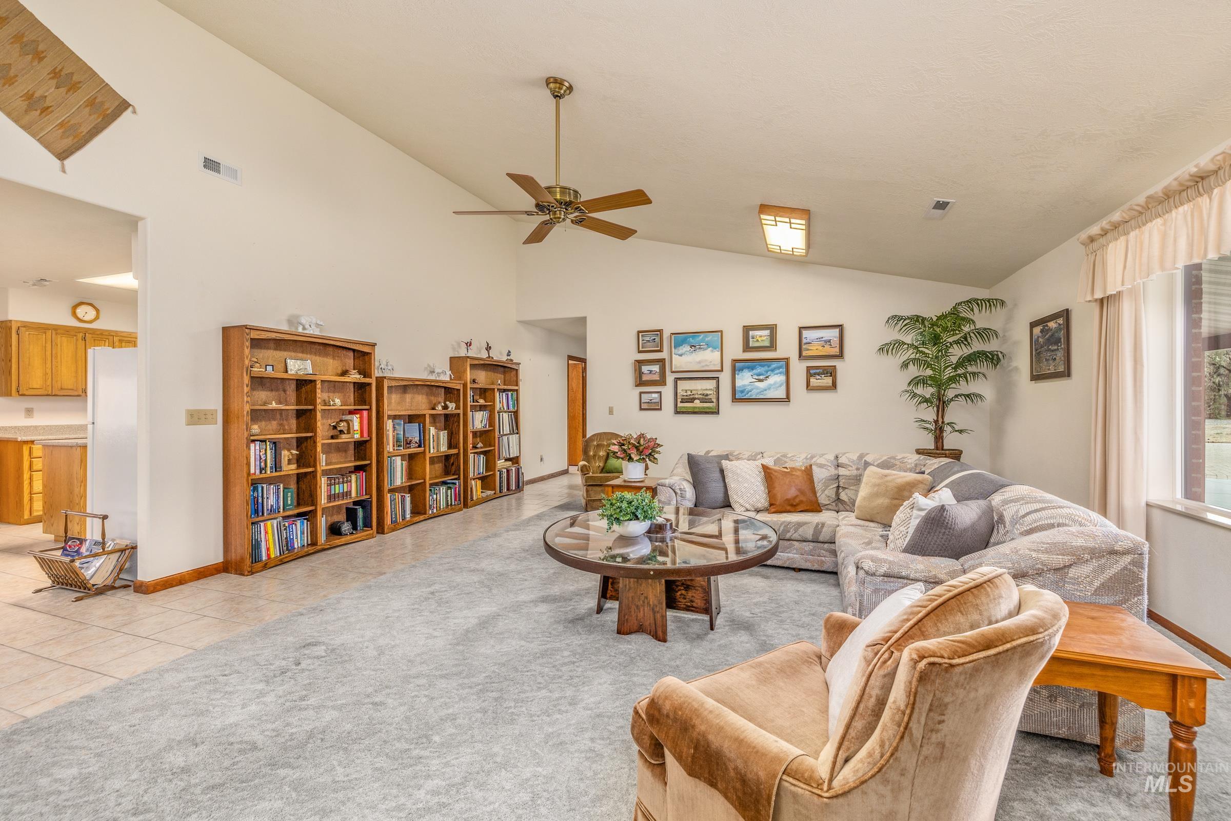 10514 Airpark Loop, Melba, Idaho 83641, 3 Bedrooms, 2 Bathrooms, Residential For Sale, Price $795,000,MLS 98973484