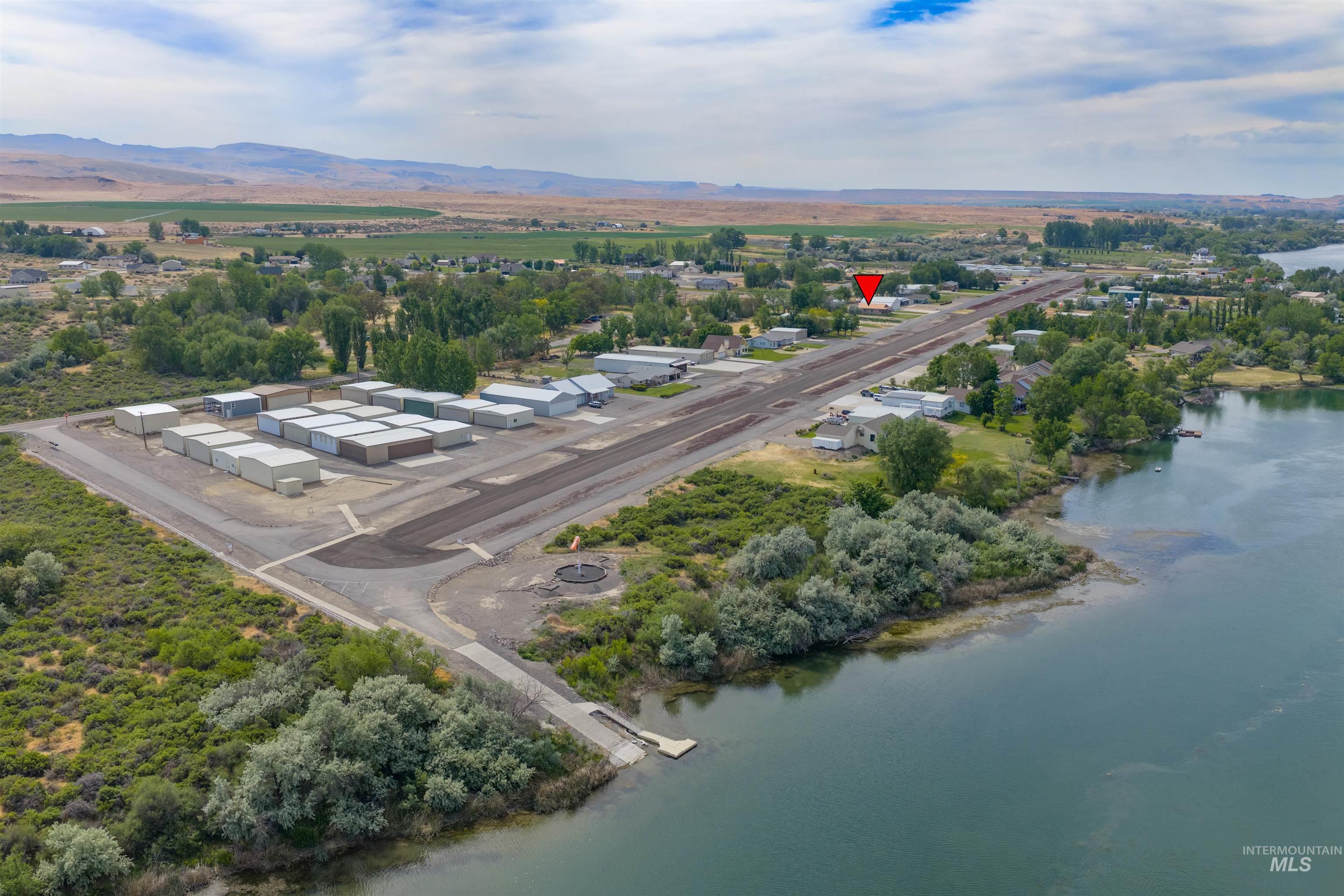 10514 Airpark Loop, Melba, Idaho 83641, 3 Bedrooms, 2 Bathrooms, Residential For Sale, Price $800,000,MLS 98973484