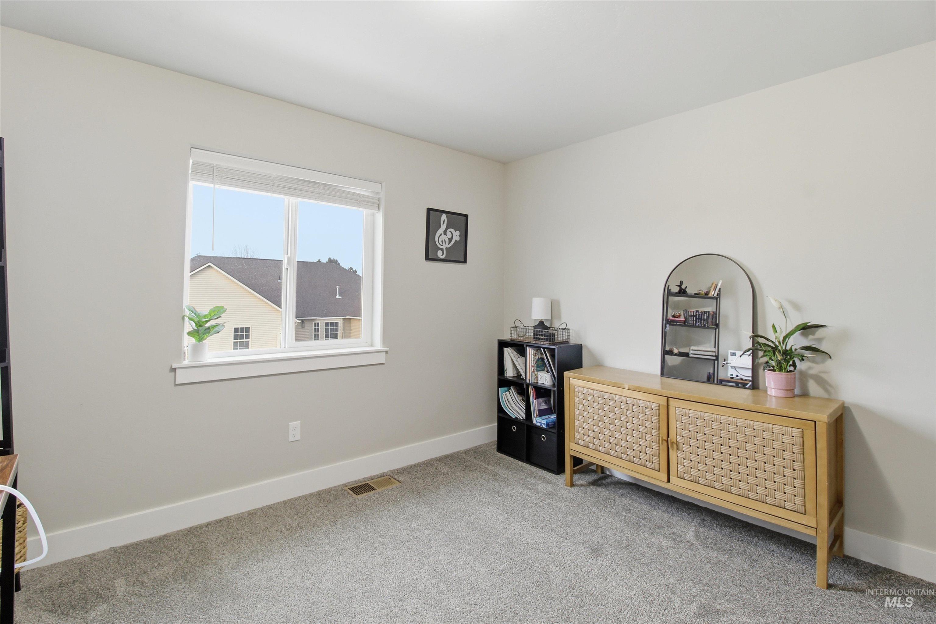 900 E 20th St., Burley, Idaho 88318, 3 Bedrooms, 2.5 Bathrooms, Residential For Sale, Price $309,000,MLS 98973485