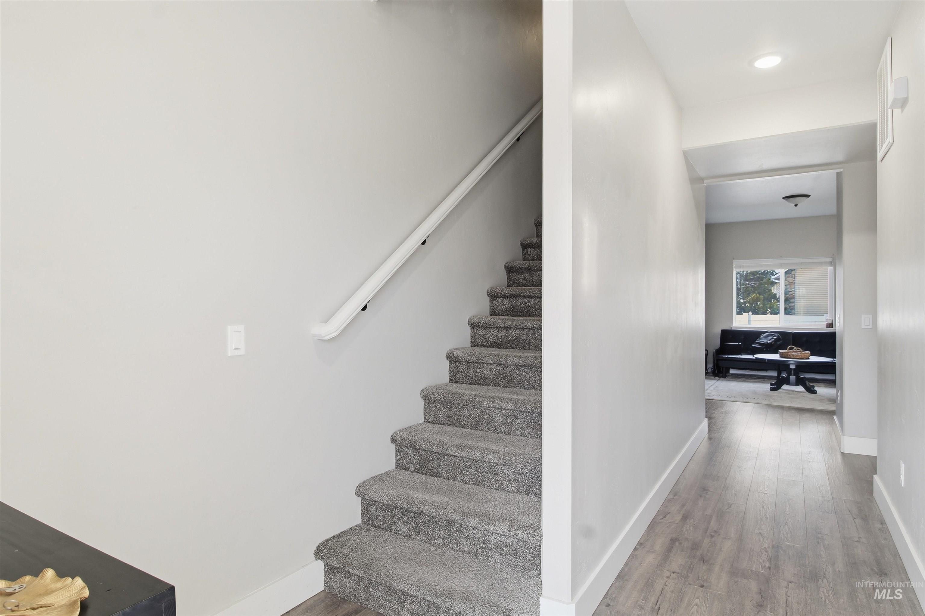 900 E 20th St., Burley, Idaho 88318, 3 Bedrooms, 2.5 Bathrooms, Residential For Sale, Price $309,000,MLS 98973485