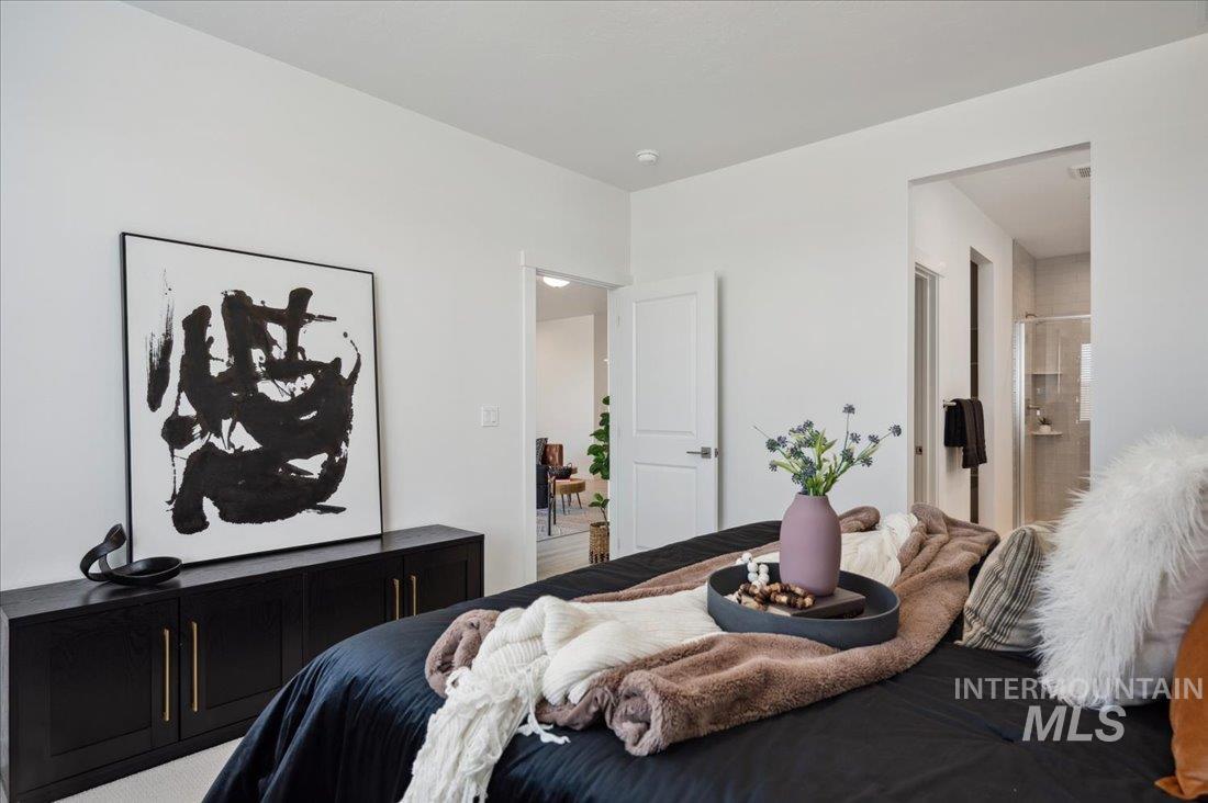 9036 W Moon River Dr, Star, Idaho 83669, 4 Bedrooms, 2 Bathrooms, Residential For Sale, Price $555,000,MLS 98973488