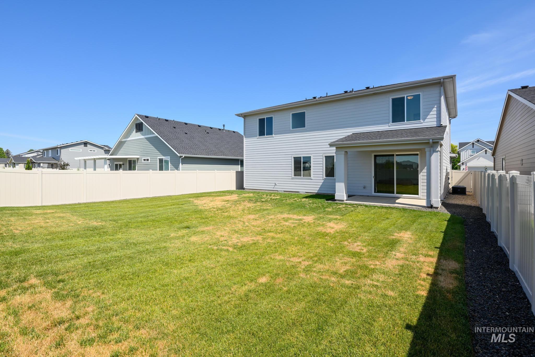 9004 W Moon River Dr, Star, Idaho 83669, 3 Bedrooms, 2.5 Bathrooms, Residential For Sale, Price $599,000,MLS 98973493