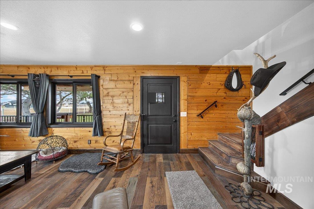 3606 E Columbia Rd, Meridian, Idaho 83642, 4 Bedrooms, 2.5 Bathrooms, Residential For Sale, Price $2,400,000, 98973495