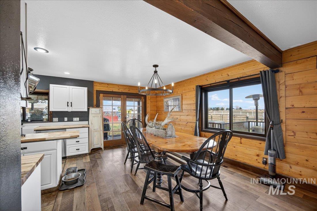 3606 E Columbia Rd, Meridian, Idaho 83642, 4 Bedrooms, 2.5 Bathrooms, Residential For Sale, Price $2,400,000, 98973495