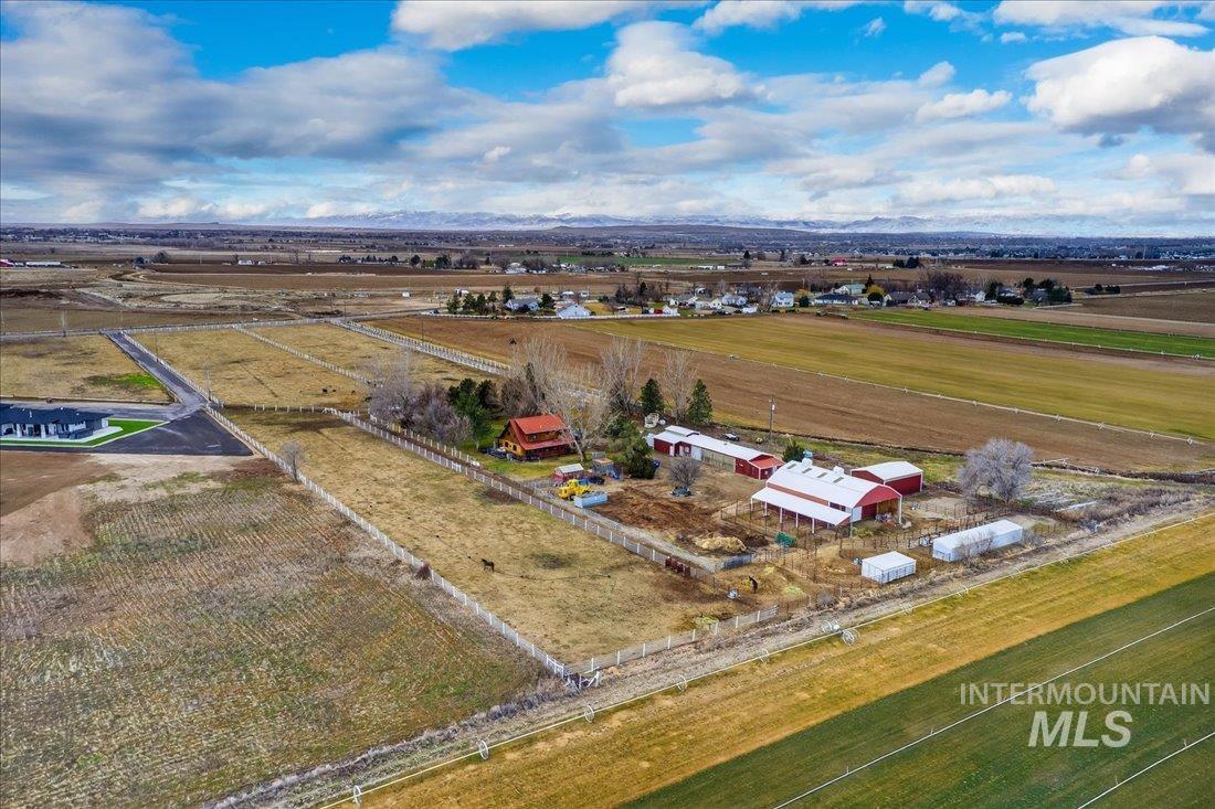 3606 E Columbia Rd, Meridian, Idaho 83642, 4 Bedrooms, 2.5 Bathrooms, Residential For Sale, Price $2,400,000, 98973495