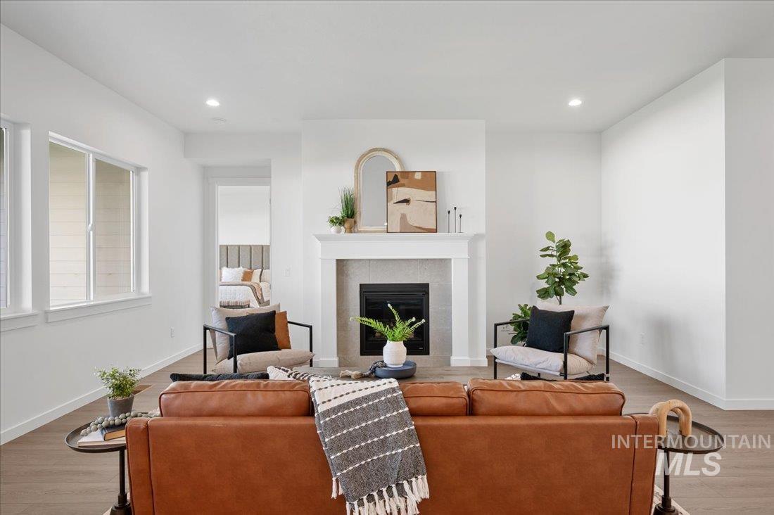 1400 N Leatherwood Ave, Star, Idaho 83669, 4 Bedrooms, 3 Bathrooms, Residential For Sale, Price $659,000,MLS 98973500