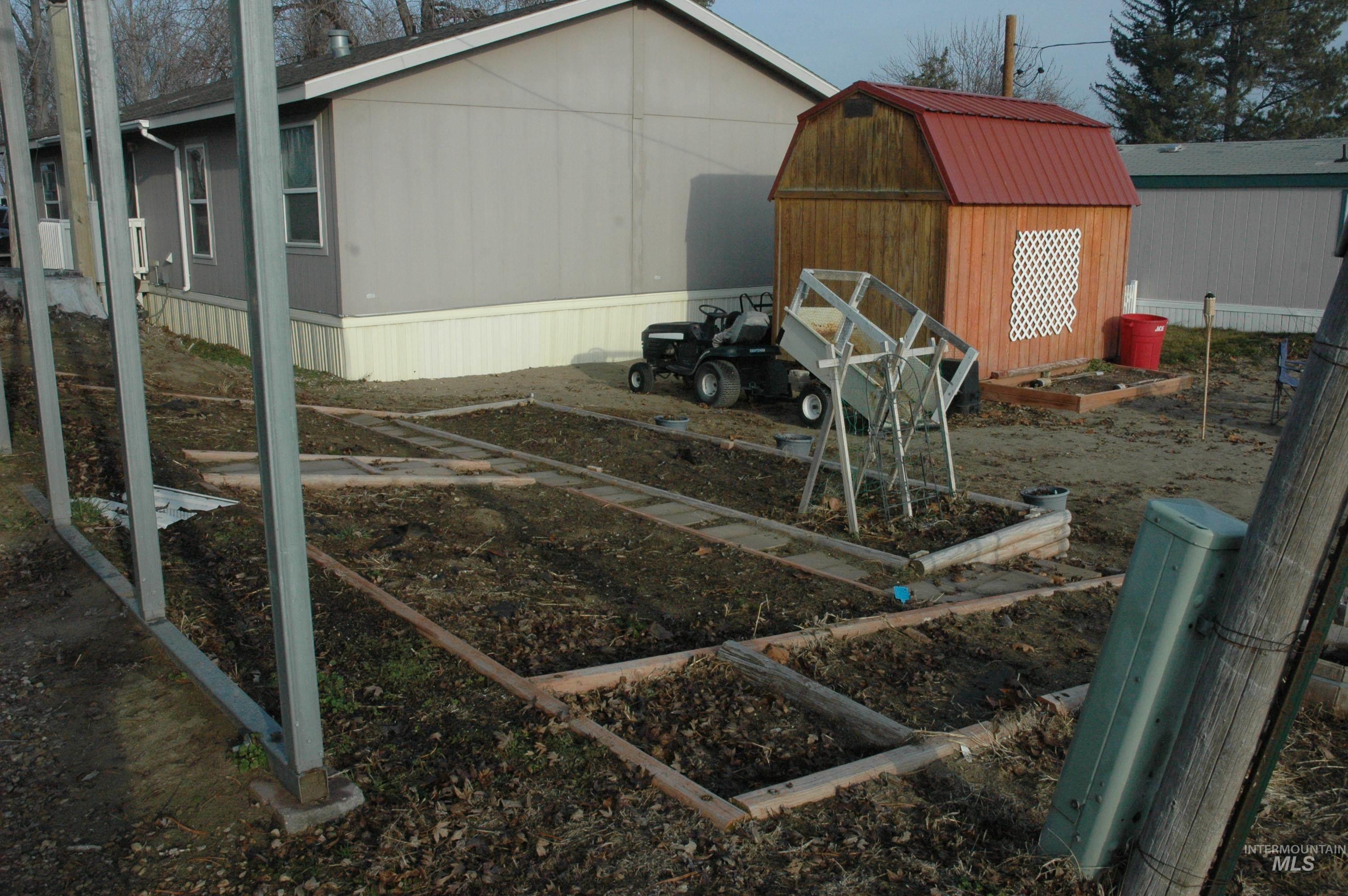 4030 River Resort Dr, Homedale, Idaho 83628, 3 Bedrooms, 2 Bathrooms, Residential For Sale, Price $160,000,MLS 98973501