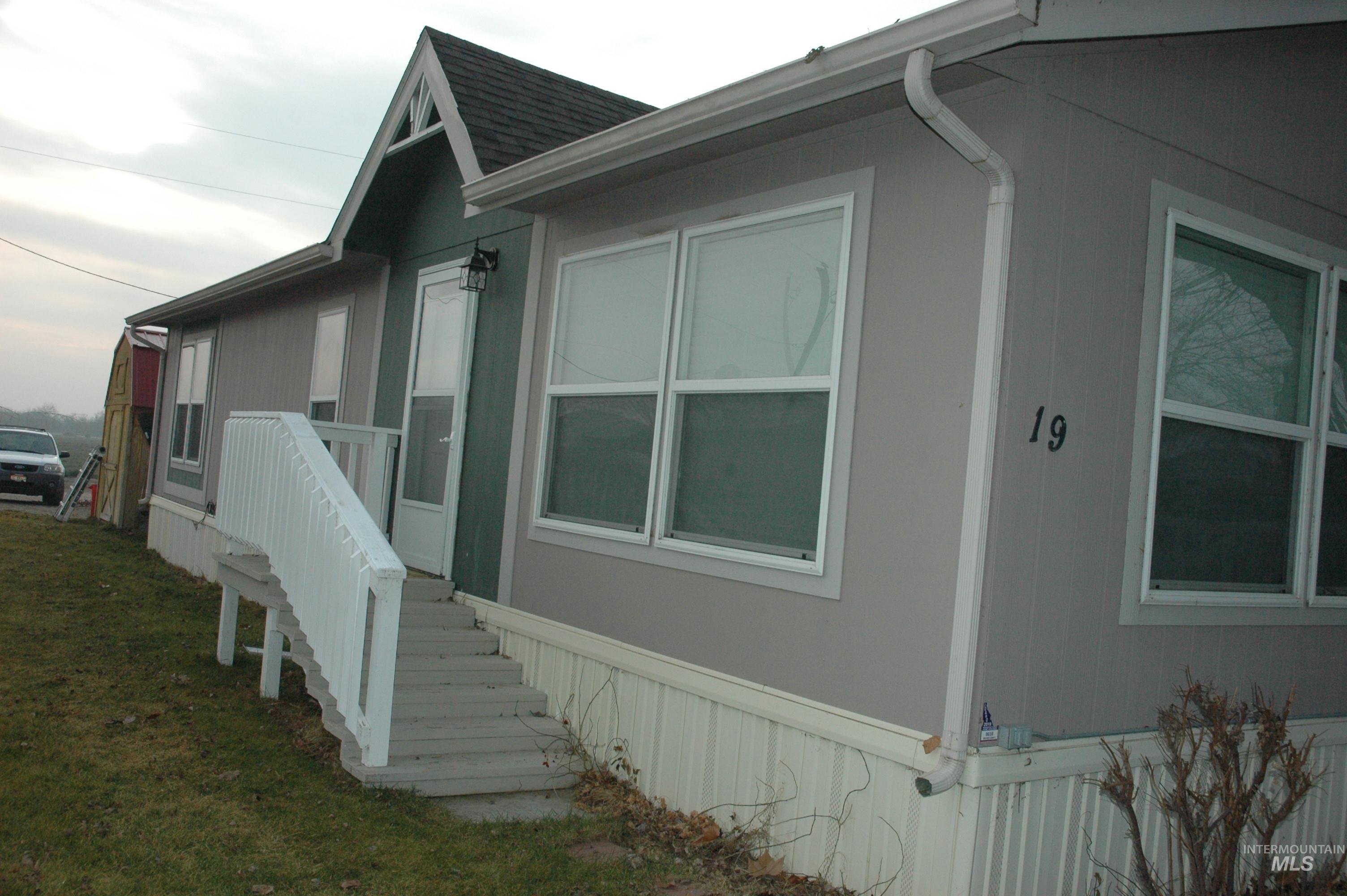 4030 River Resort Dr, Homedale, Idaho 83628, 3 Bedrooms, 2 Bathrooms, Residential For Sale, Price $155,000, 98973501