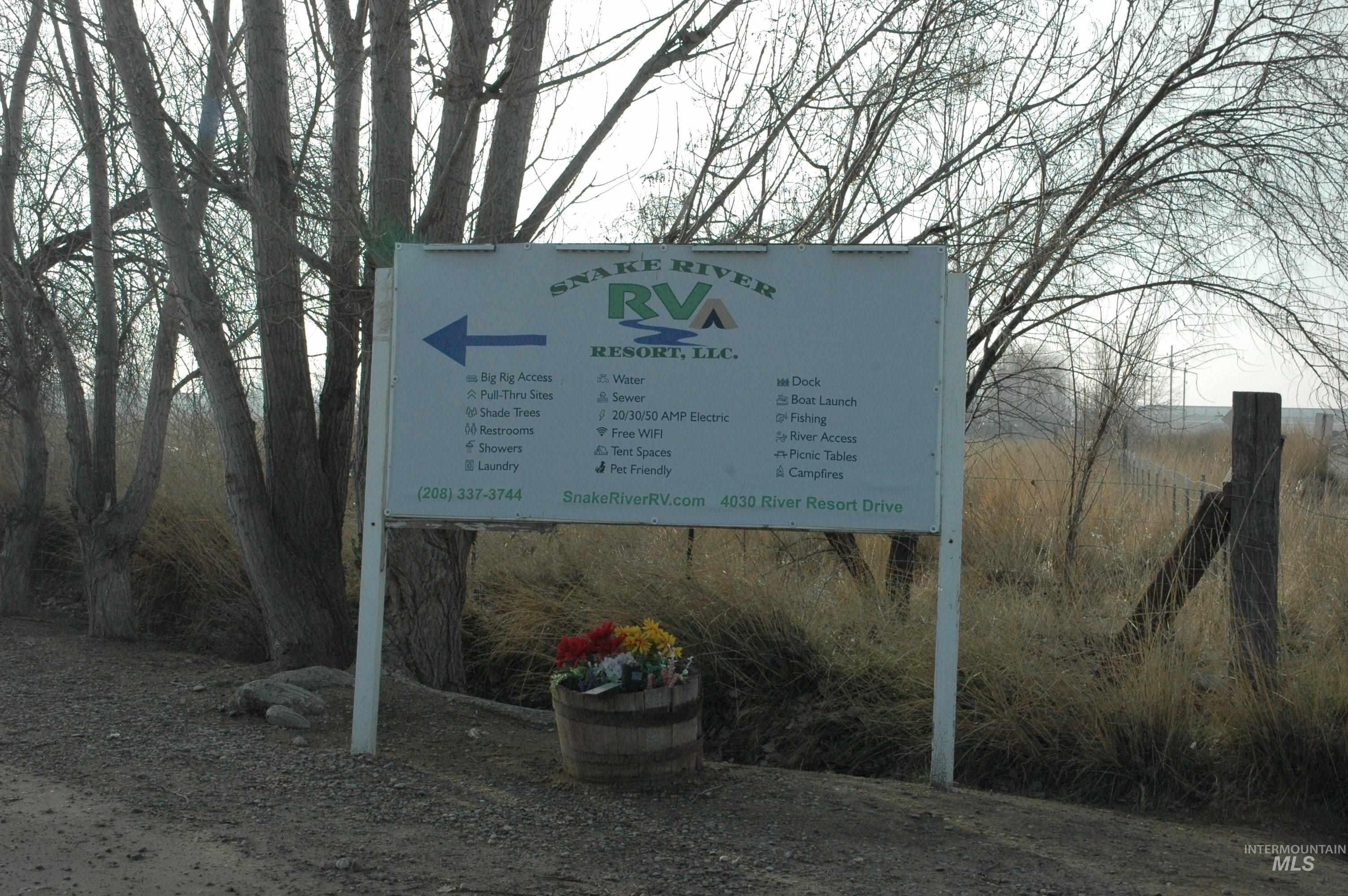 4030 River Resort Dr, Homedale, Idaho 83628, 3 Bedrooms, 2 Bathrooms, Residential For Sale, Price $155,000, 98973501