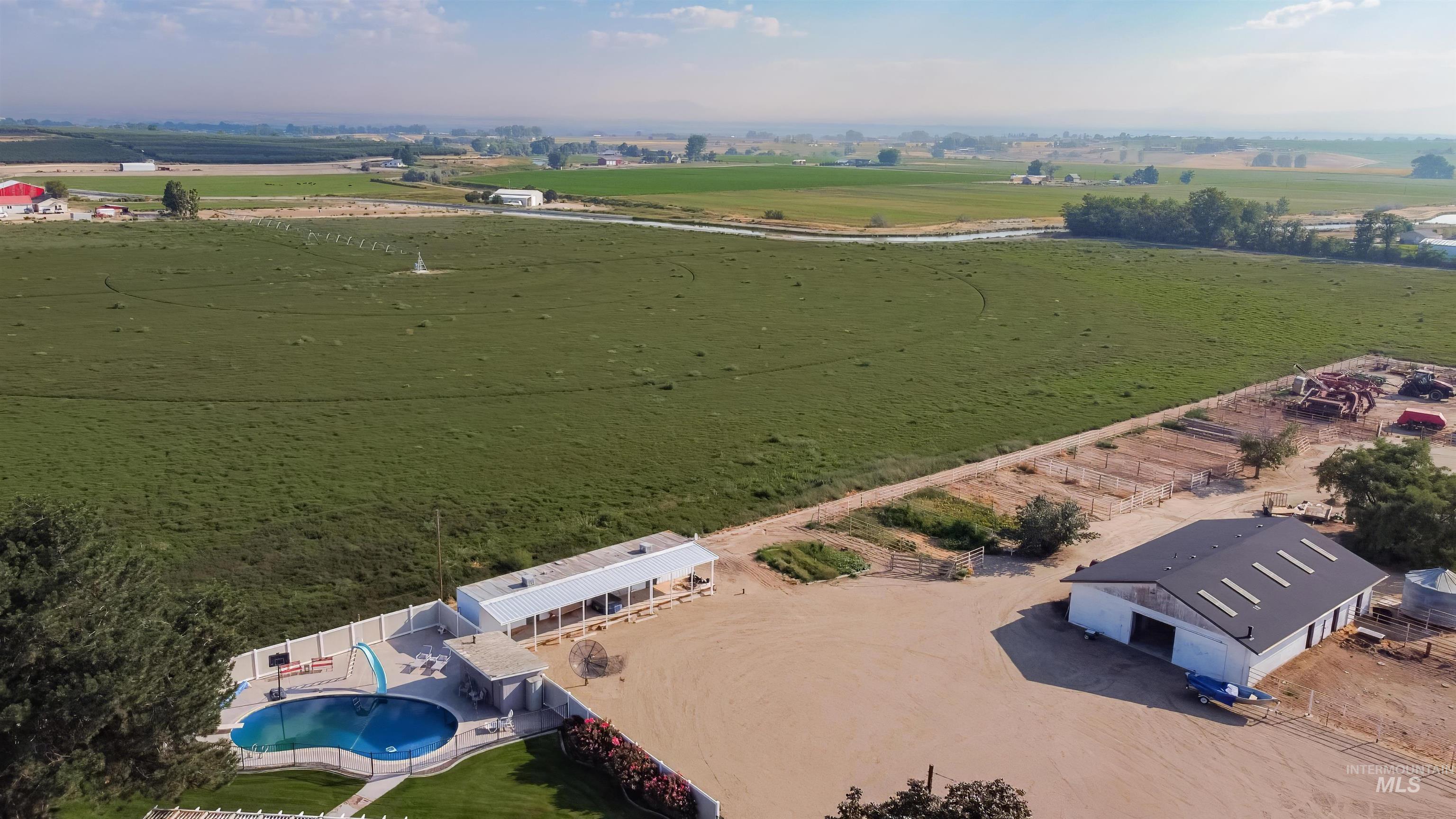 21474 Ustick, Caldwell, Idaho 83607, 5 Bedrooms, 3 Bathrooms, Residential For Sale, Price $889,000,MLS 98973503