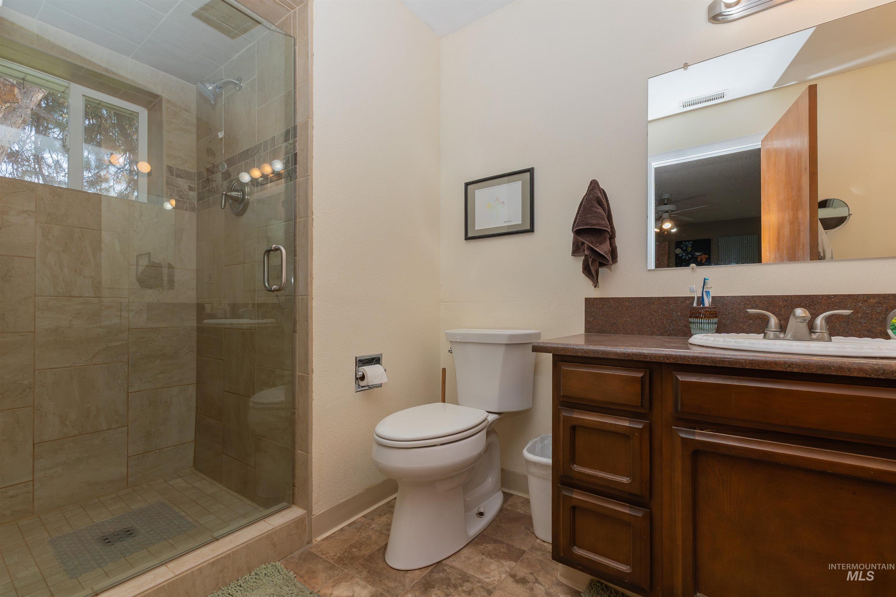 21474 Ustick, Caldwell, Idaho 83607, 5 Bedrooms, 3 Bathrooms, Residential For Sale, Price $889,000,MLS 98973503