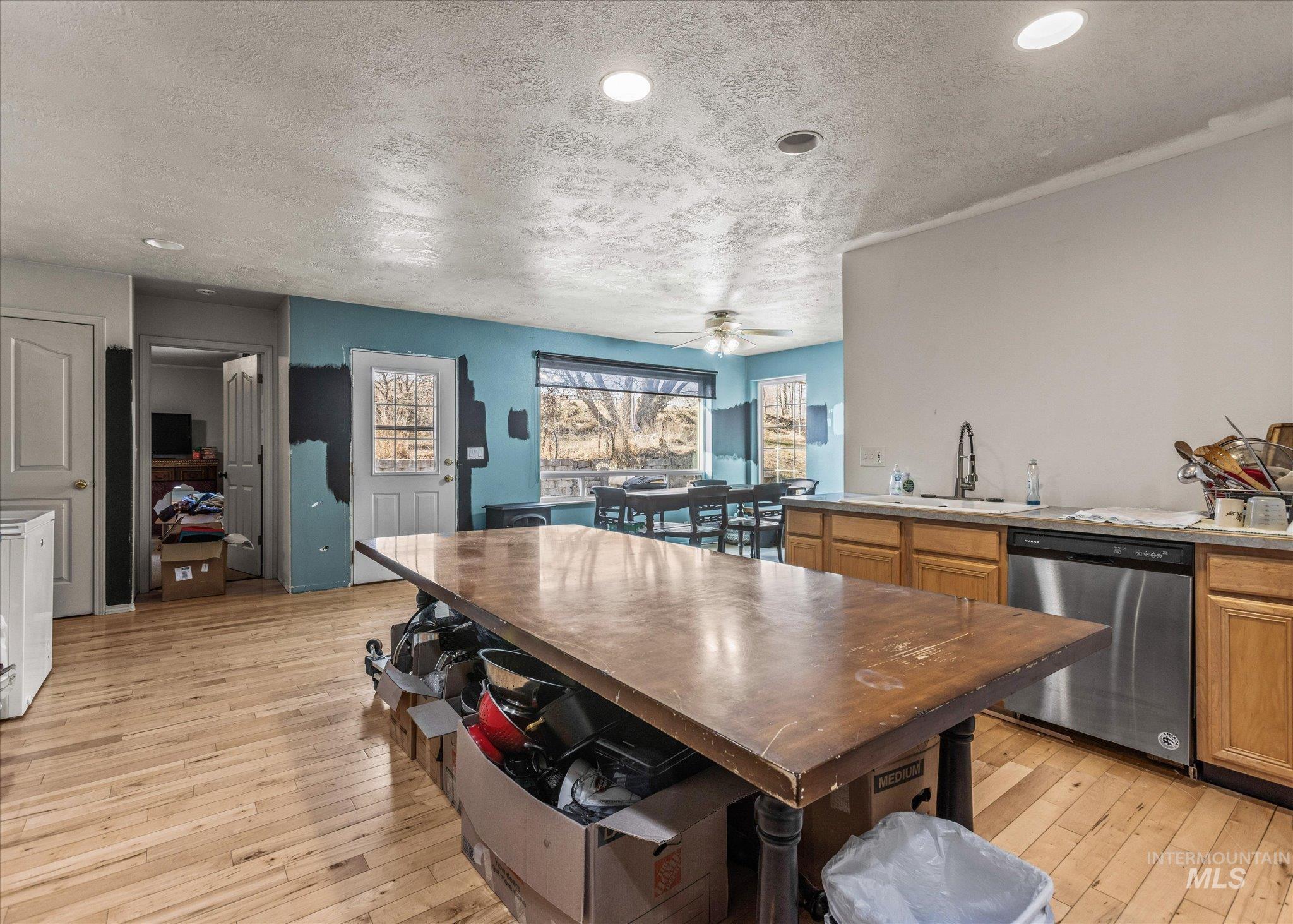 1331 John Day Hwy, Vale, Oregon 97918, 3 Bedrooms, 2 Bathrooms, Residential For Sale, Price $549,900,MLS 98973505