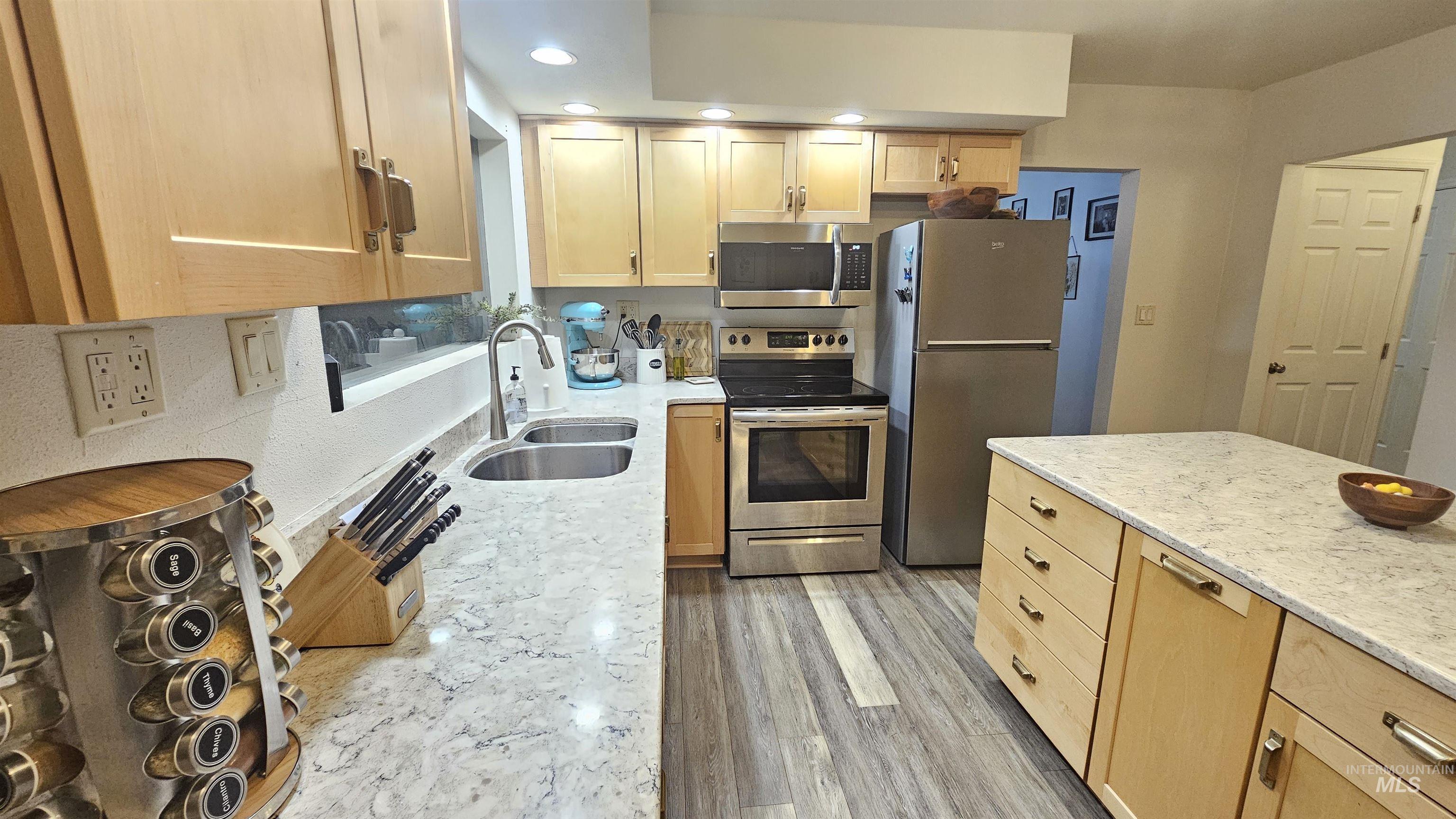 1600 Highway 6, Potlatch, Idaho 83855, 4 Bedrooms, 2 Bathrooms, Residential For Sale, Price $379,000, 98973512