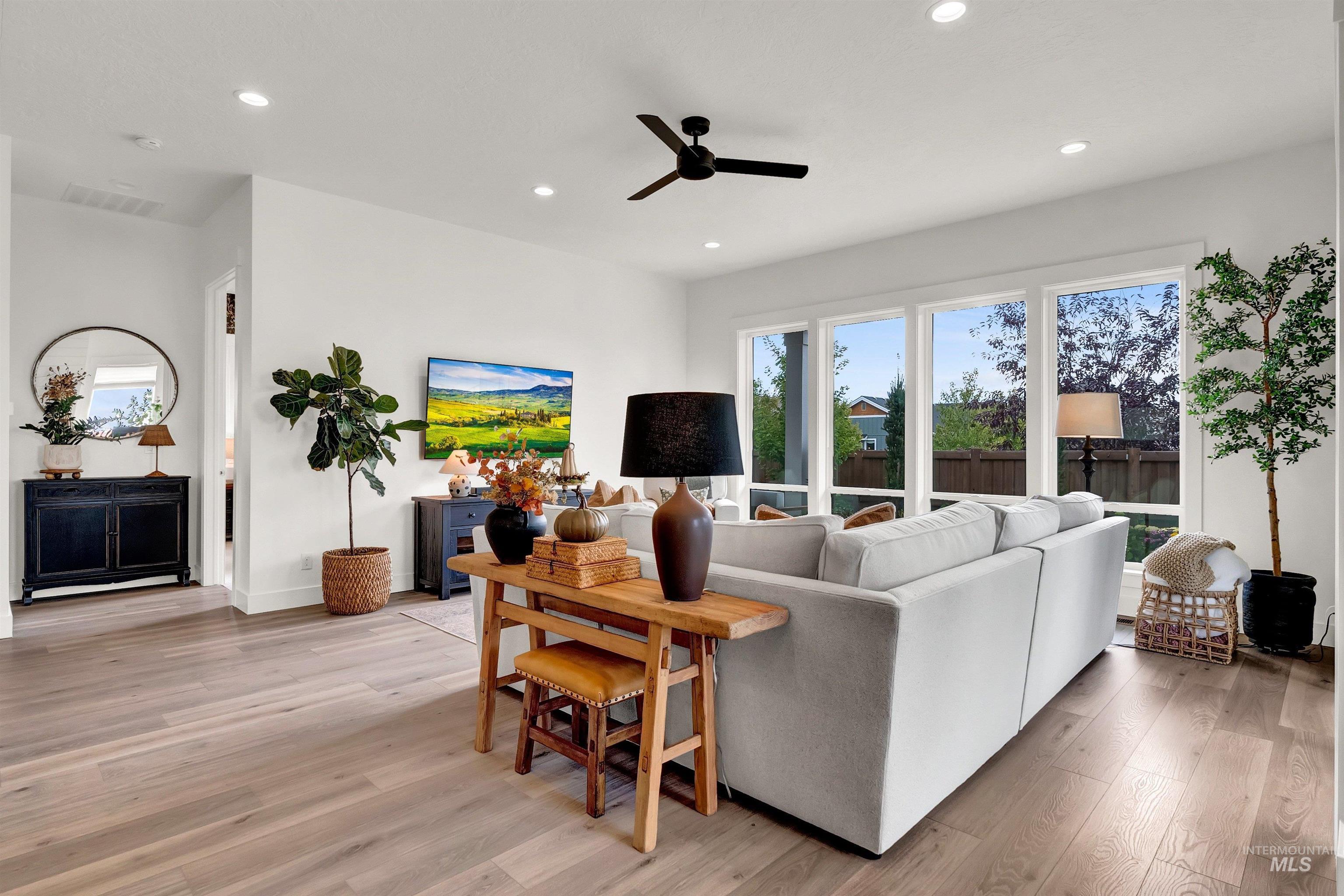 5151 W Canaston Street, Meridian, Idaho 83646, 3 Bedrooms, 2.5 Bathrooms, Residential For Sale, Price $699,000,MLS 98973514