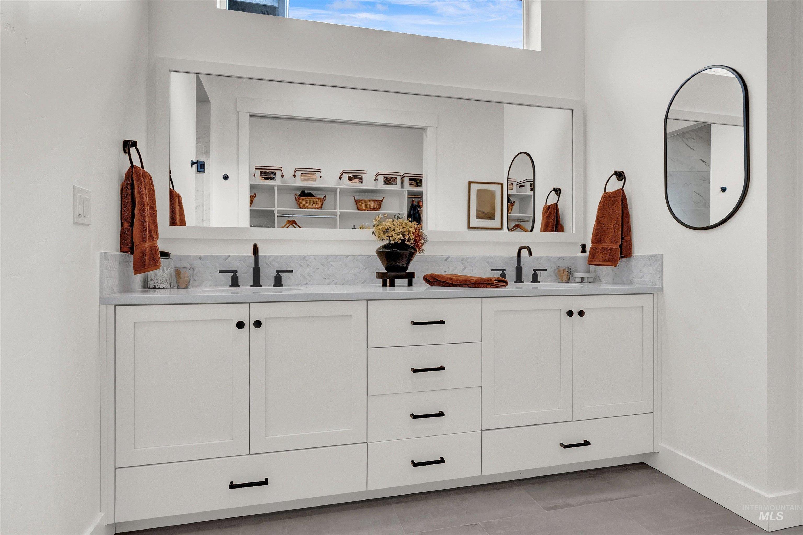 5151 W Canaston Street, Meridian, Idaho 83646, 3 Bedrooms, 2.5 Bathrooms, Residential For Sale, Price $699,000,MLS 98973514