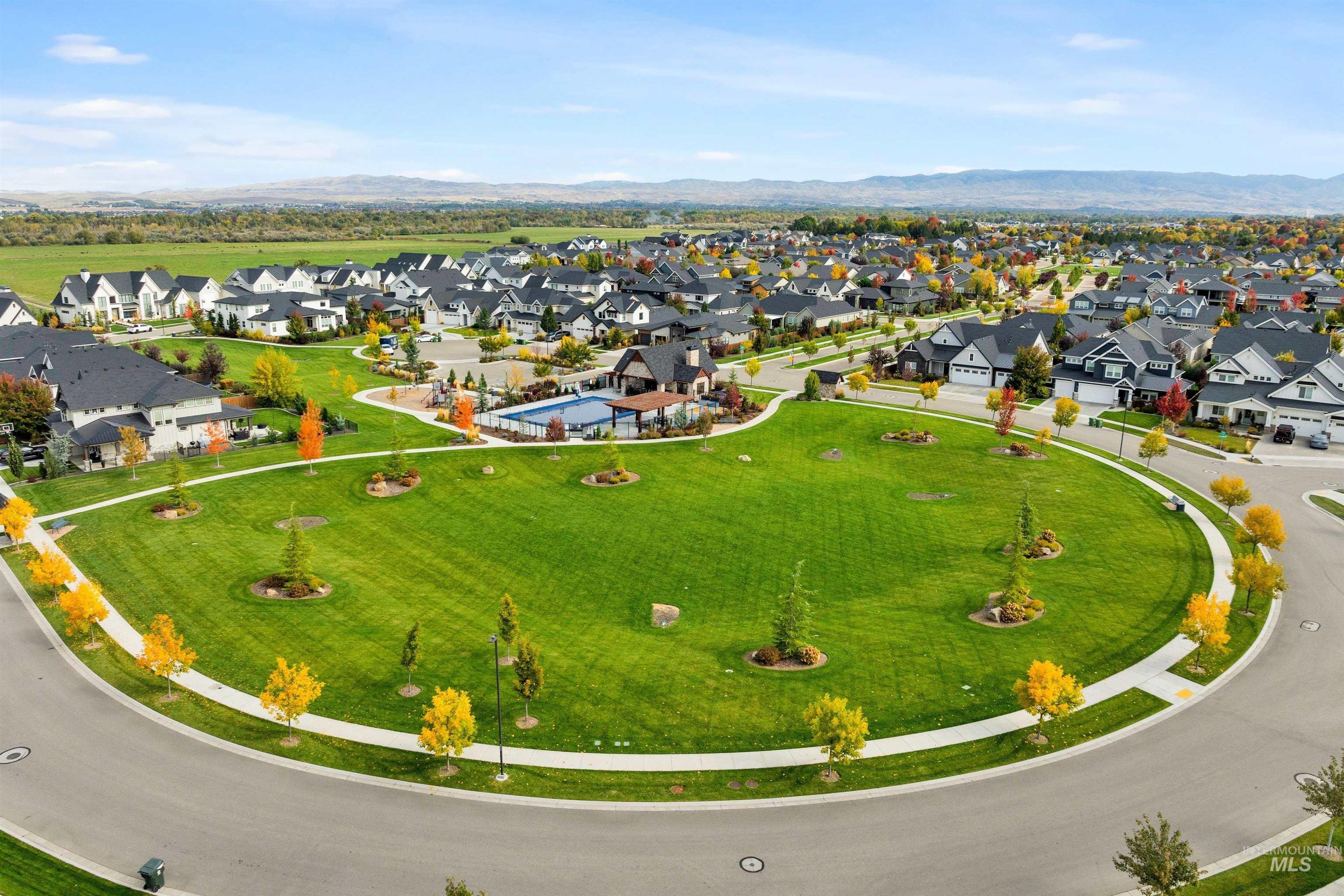 5151 W Canaston Street, Meridian, Idaho 83646, 3 Bedrooms, 2.5 Bathrooms, Residential For Sale, Price $699,000,MLS 98973514