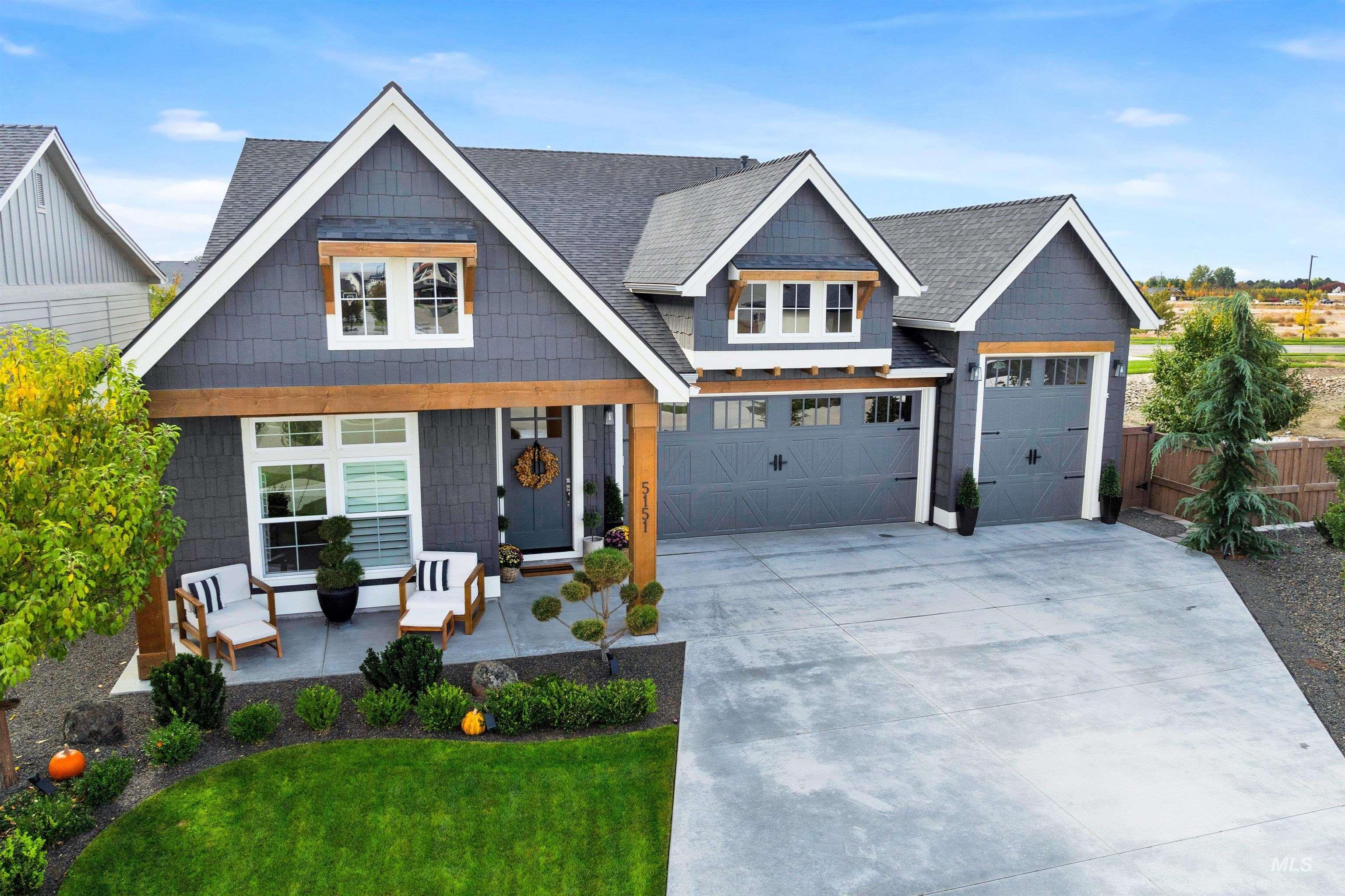 5151 W Canaston Street, Meridian, Idaho 83646, 3 Bedrooms, 2.5 Bathrooms, Residential For Sale, Price $699,000,MLS 98973514