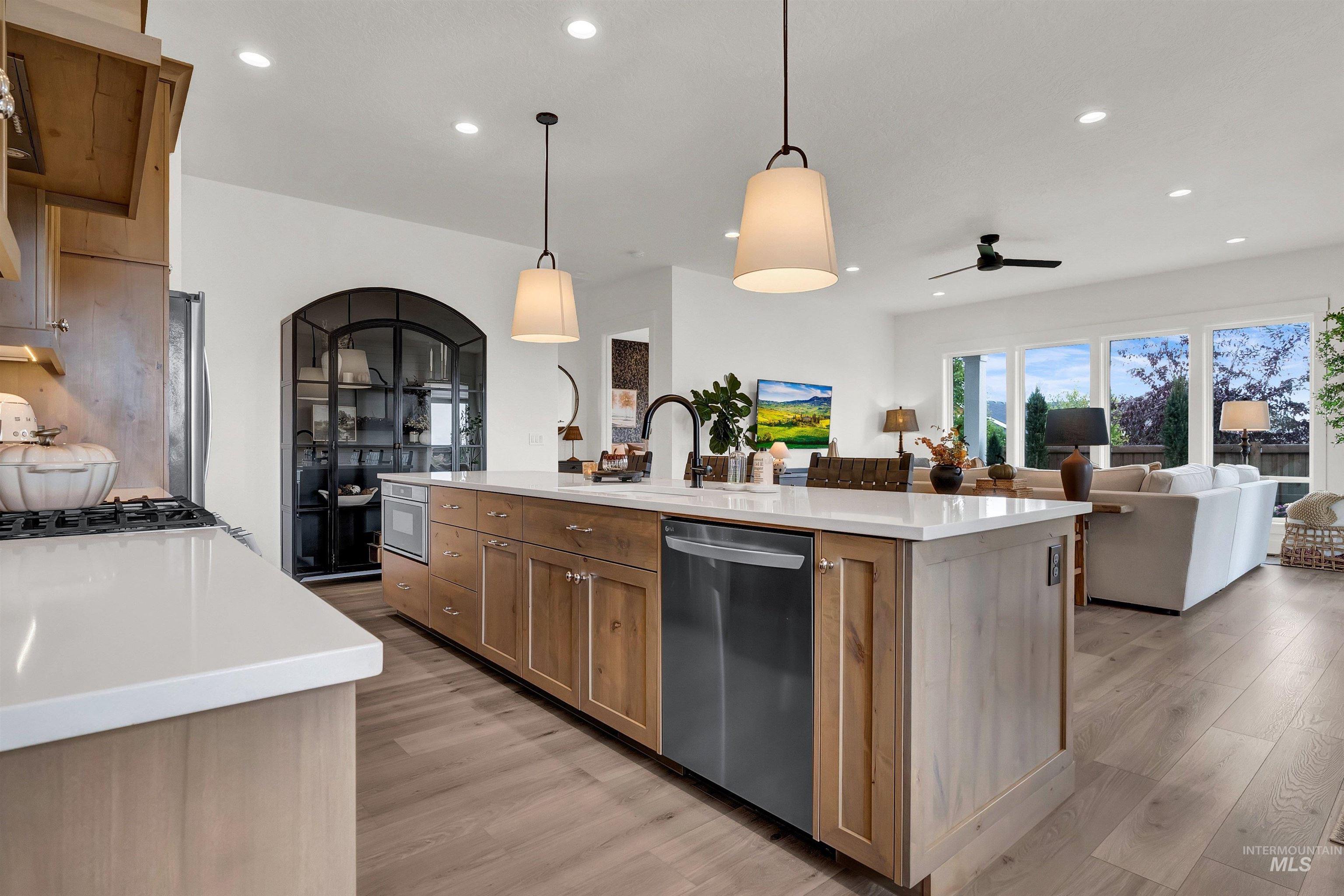 5151 W Canaston Street, Meridian, Idaho 83646, 3 Bedrooms, 2.5 Bathrooms, Residential For Sale, Price $699,000,MLS 98973514