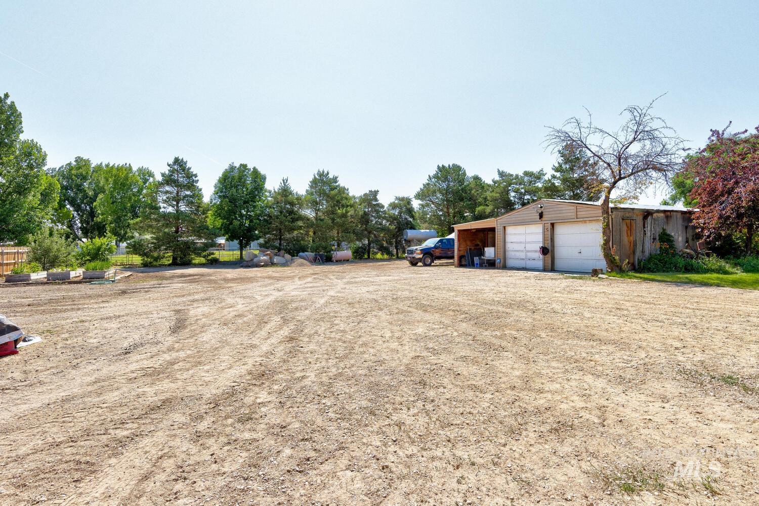 13078 S Cholla Drive, Kuna, Idaho 83634, 3 Bedrooms, 2 Bathrooms, Residential For Sale, Price $659,900,MLS 98973516