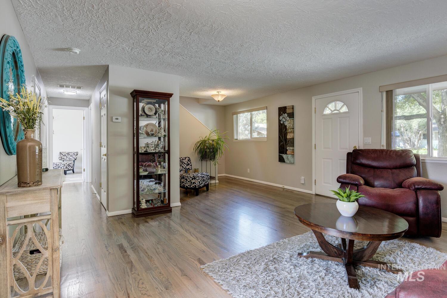 13078 S Cholla Drive, Kuna, Idaho 83634, 3 Bedrooms, 2 Bathrooms, Residential For Sale, Price $659,900,MLS 98973516