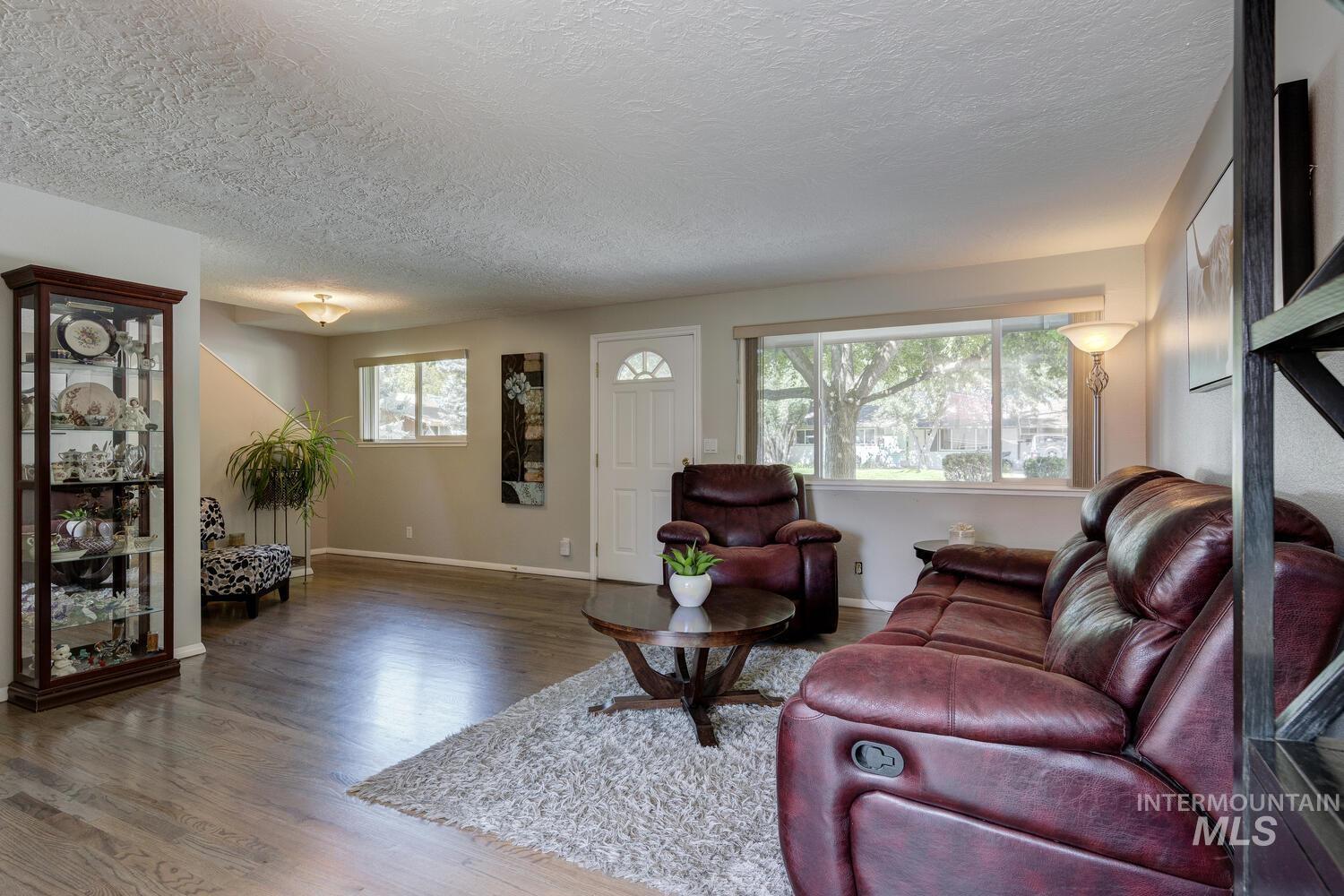 13078 S Cholla Drive, Kuna, Idaho 83634, 3 Bedrooms, 2 Bathrooms, Residential For Sale, Price $659,900,MLS 98973516