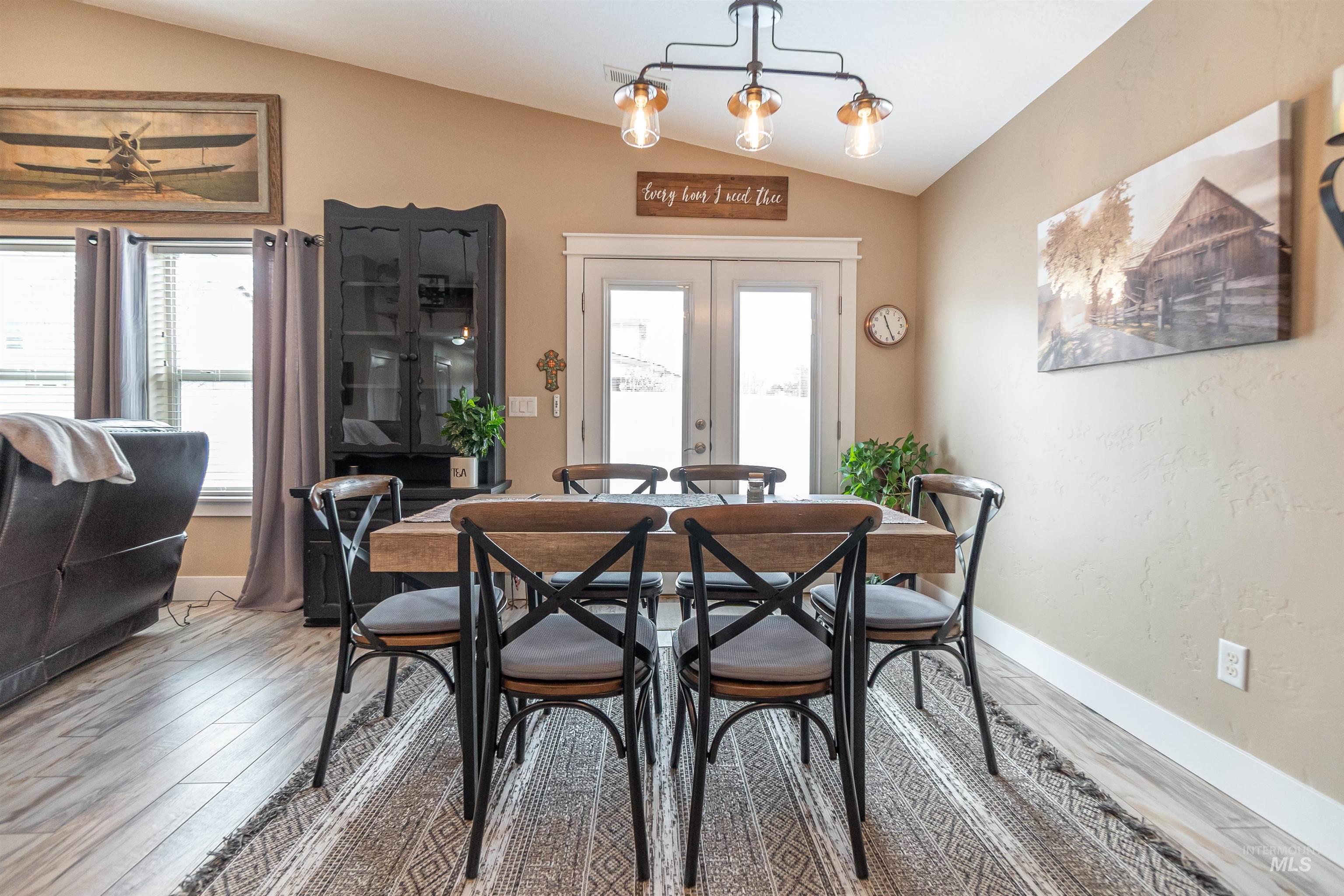 19103 Harley Way, Caldwell, Idaho 83605, 3 Bedrooms, 2 Bathrooms, Residential For Sale, Price $419,900,MLS 98973518