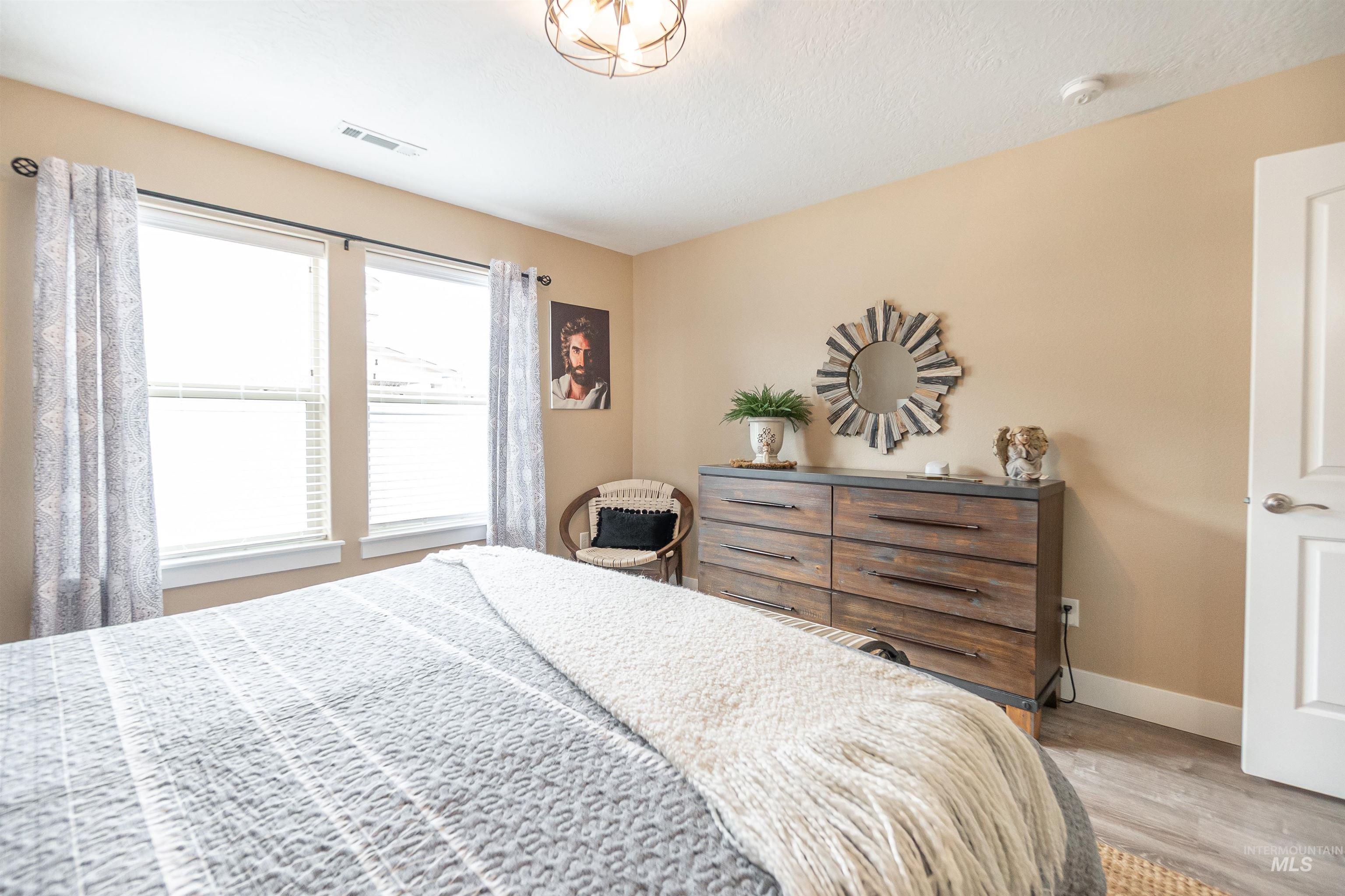 19103 Harley Way, Caldwell, Idaho 83605, 3 Bedrooms, 2 Bathrooms, Residential For Sale, Price $419,900,MLS 98973518