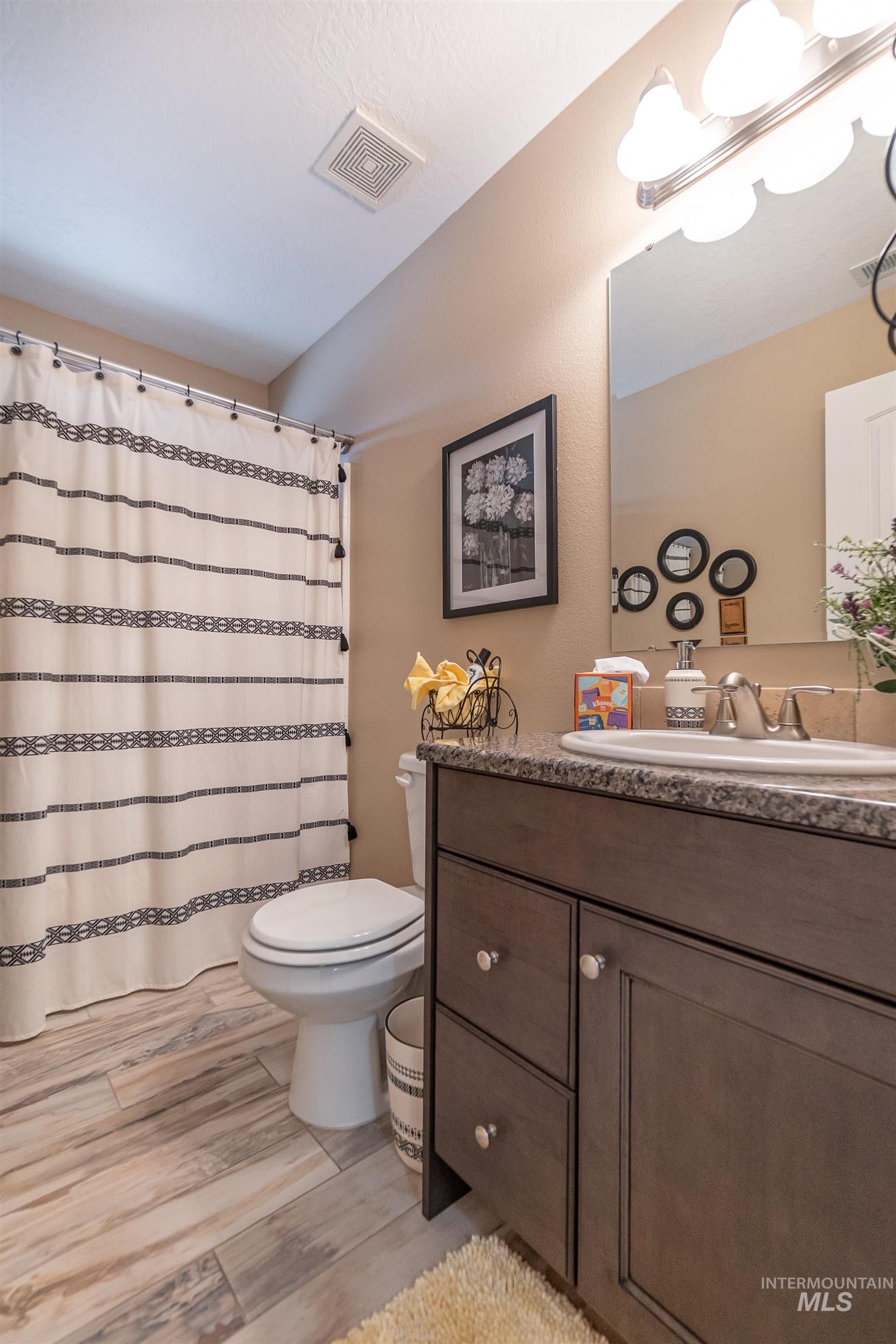 19103 Harley Way, Caldwell, Idaho 83605, 3 Bedrooms, 2 Bathrooms, Residential For Sale, Price $419,900,MLS 98973518