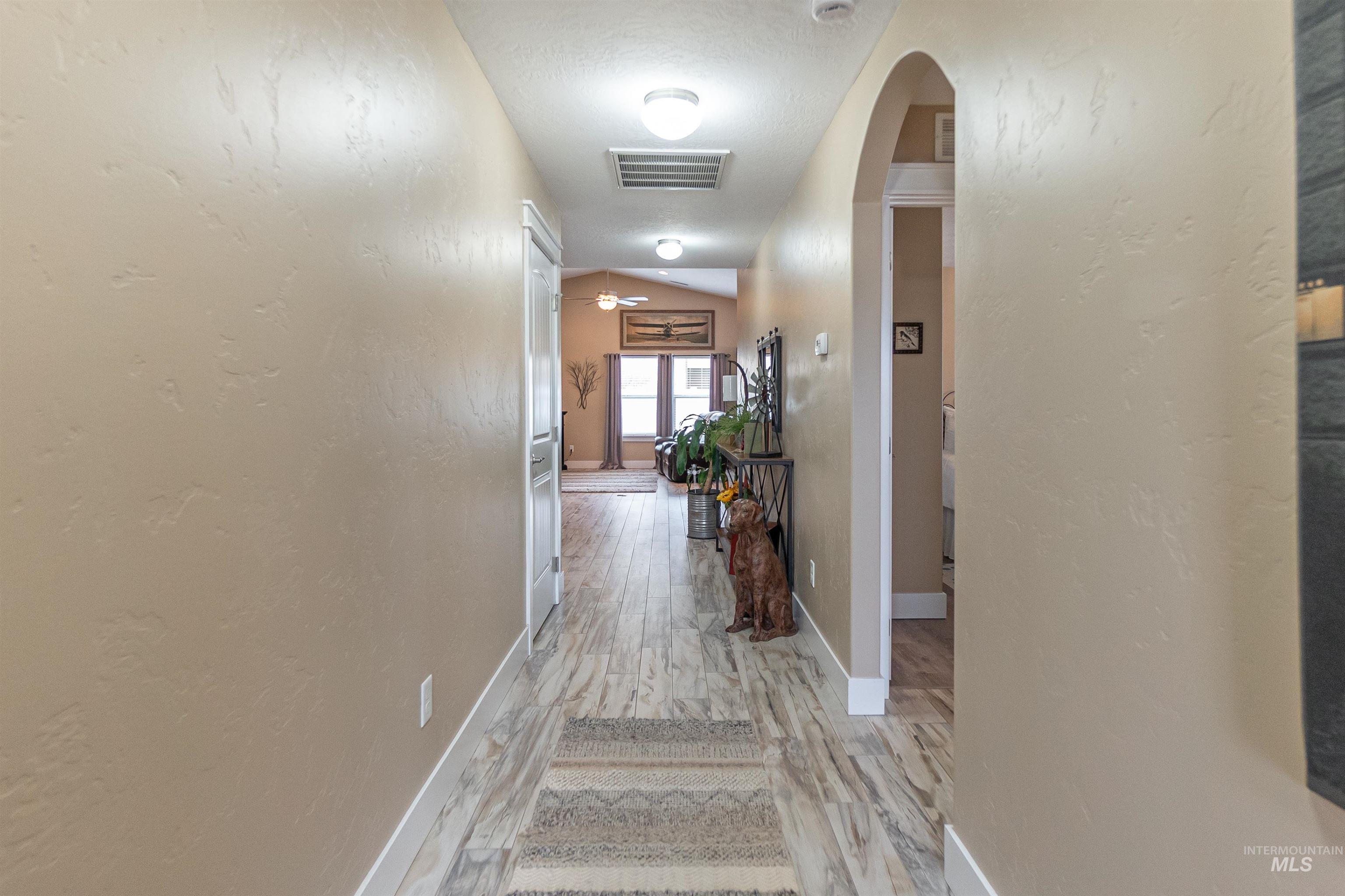 19103 Harley Way, Caldwell, Idaho 83605, 3 Bedrooms, 2 Bathrooms, Residential For Sale, Price $419,900,MLS 98973518