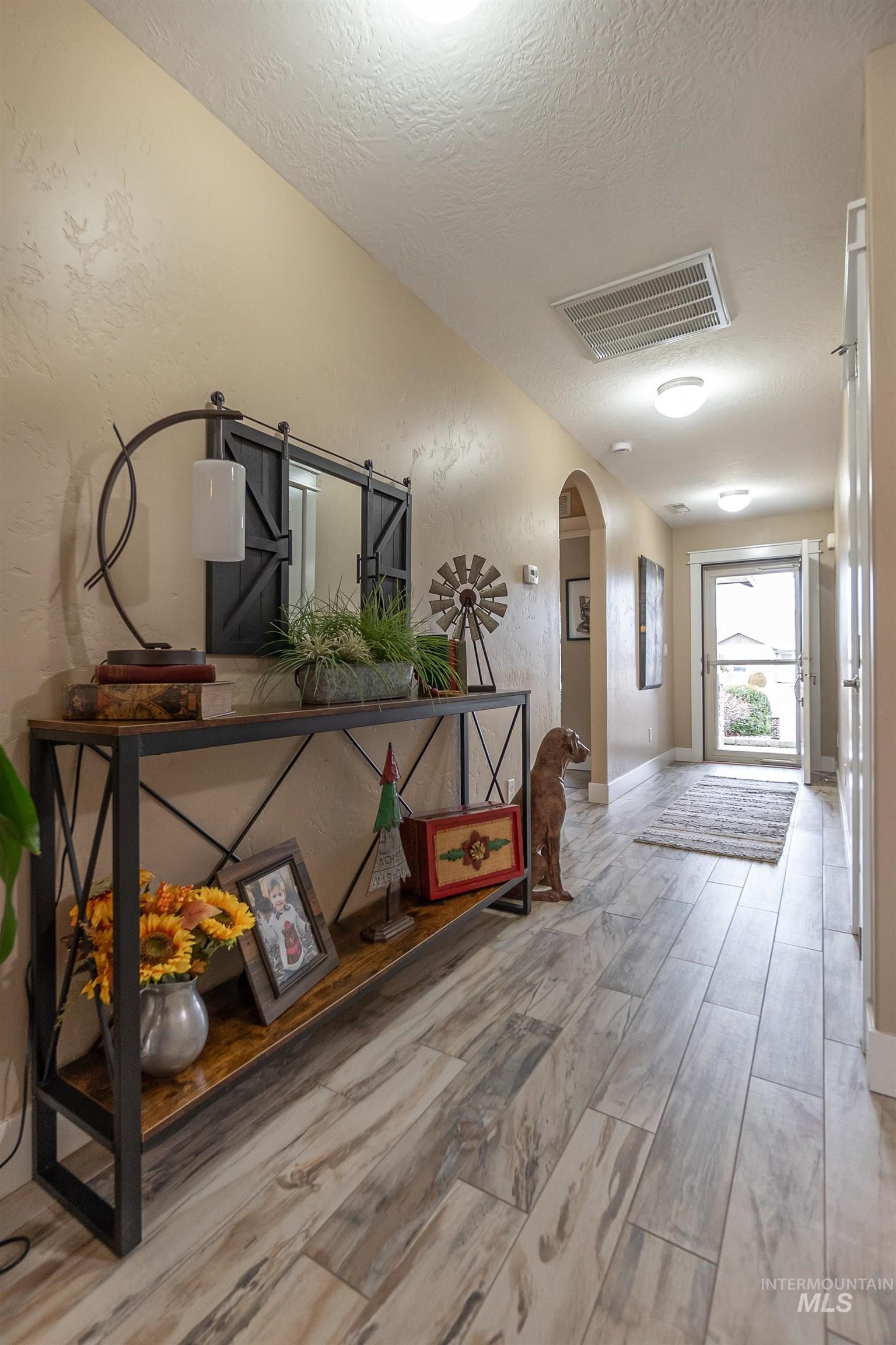 19103 Harley Way, Caldwell, Idaho 83605, 3 Bedrooms, 2 Bathrooms, Residential For Sale, Price $419,900,MLS 98973518